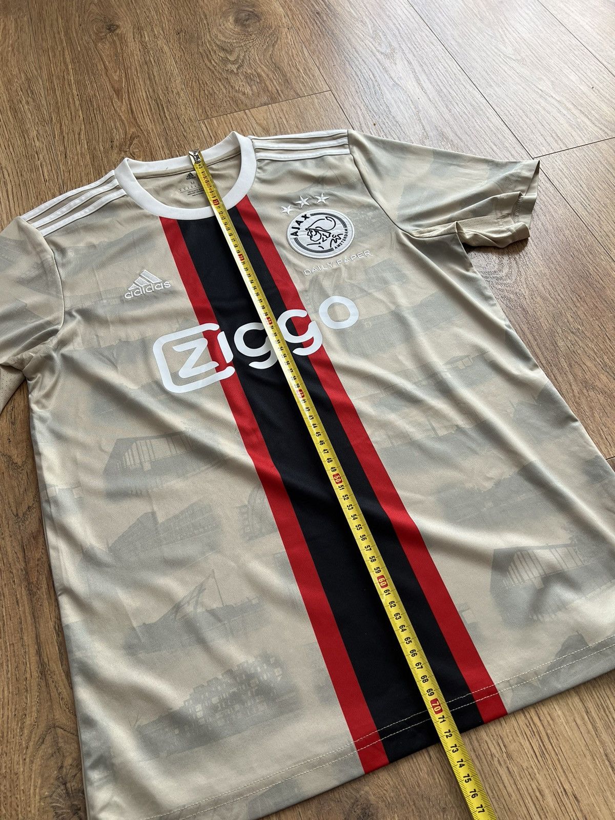 Adidas Adidas Ajax Amsterdam Jersey 2022-2023 Third Soccer Shirt Size US M / EU 48-50 / 2 - 9 Thumbnail