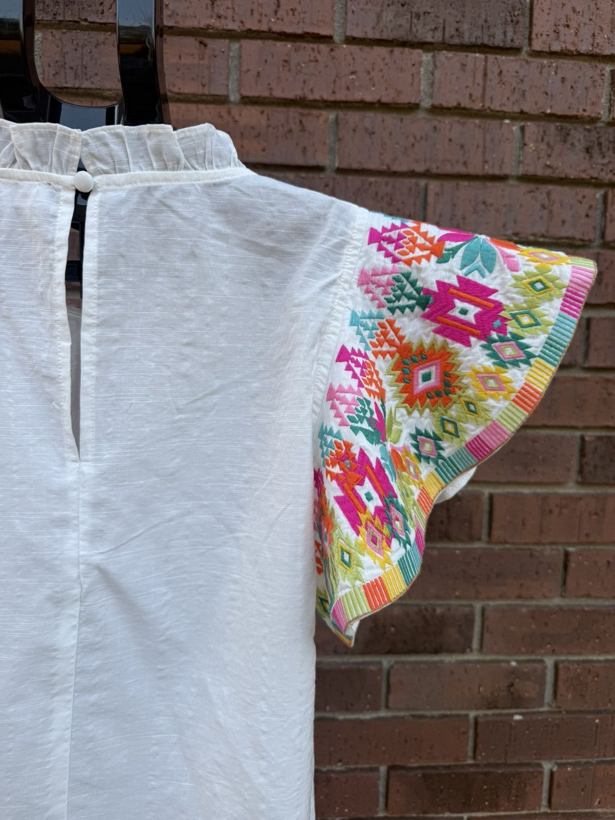 Other THML Blouse Embroidered Flutter Sleeve Top White Multicolor Size M / US 6-8 / IT 42-44 - 8 Thumbnail