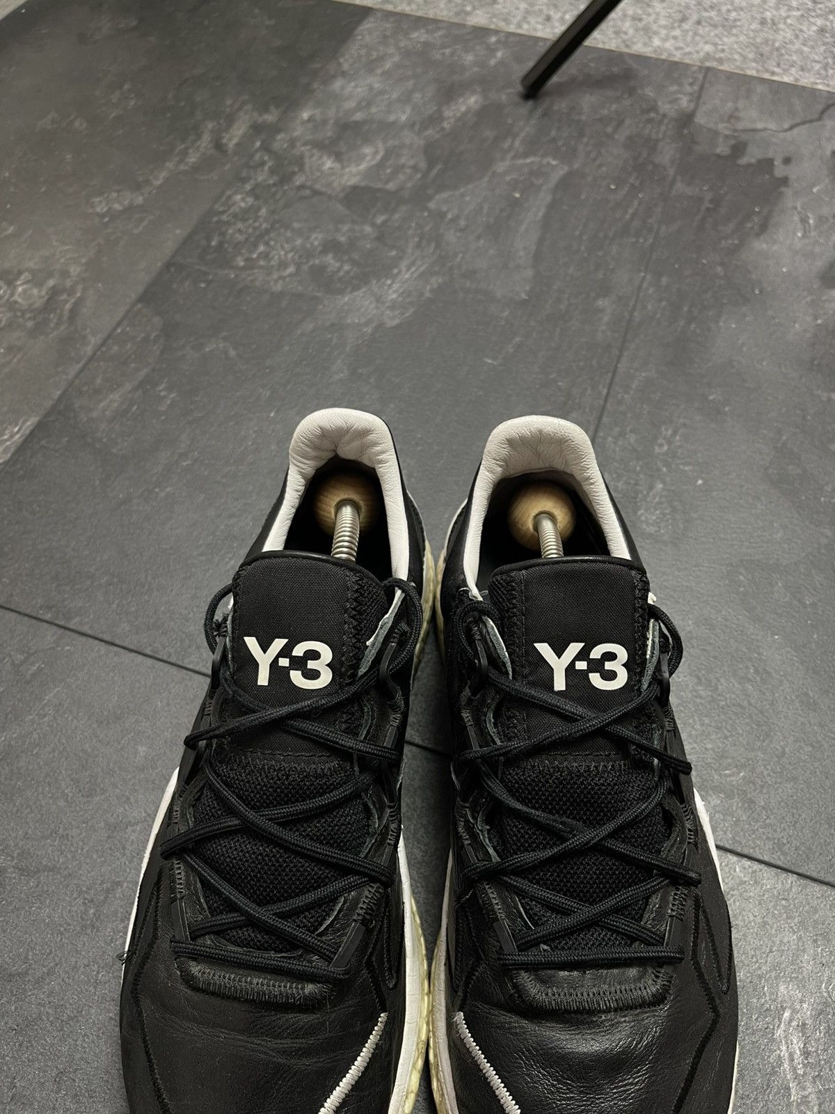Adidas × Vintage × Yohji Yamamoto Vintage adidas y-3 low top leather sneakers Size US 9 / EU 42 - 4 Thumbnail