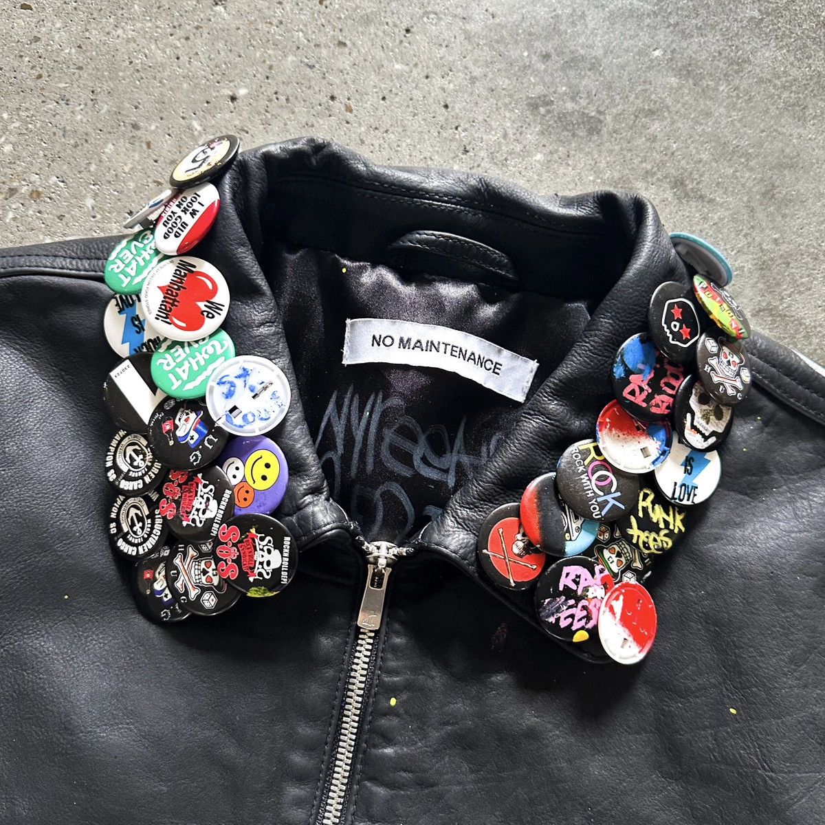No Maintenance 1/1 Hand Painted Scribble Face Leather Jacket YVL opium Size US M / EU 48-50 / 2 - 6 Thumbnail