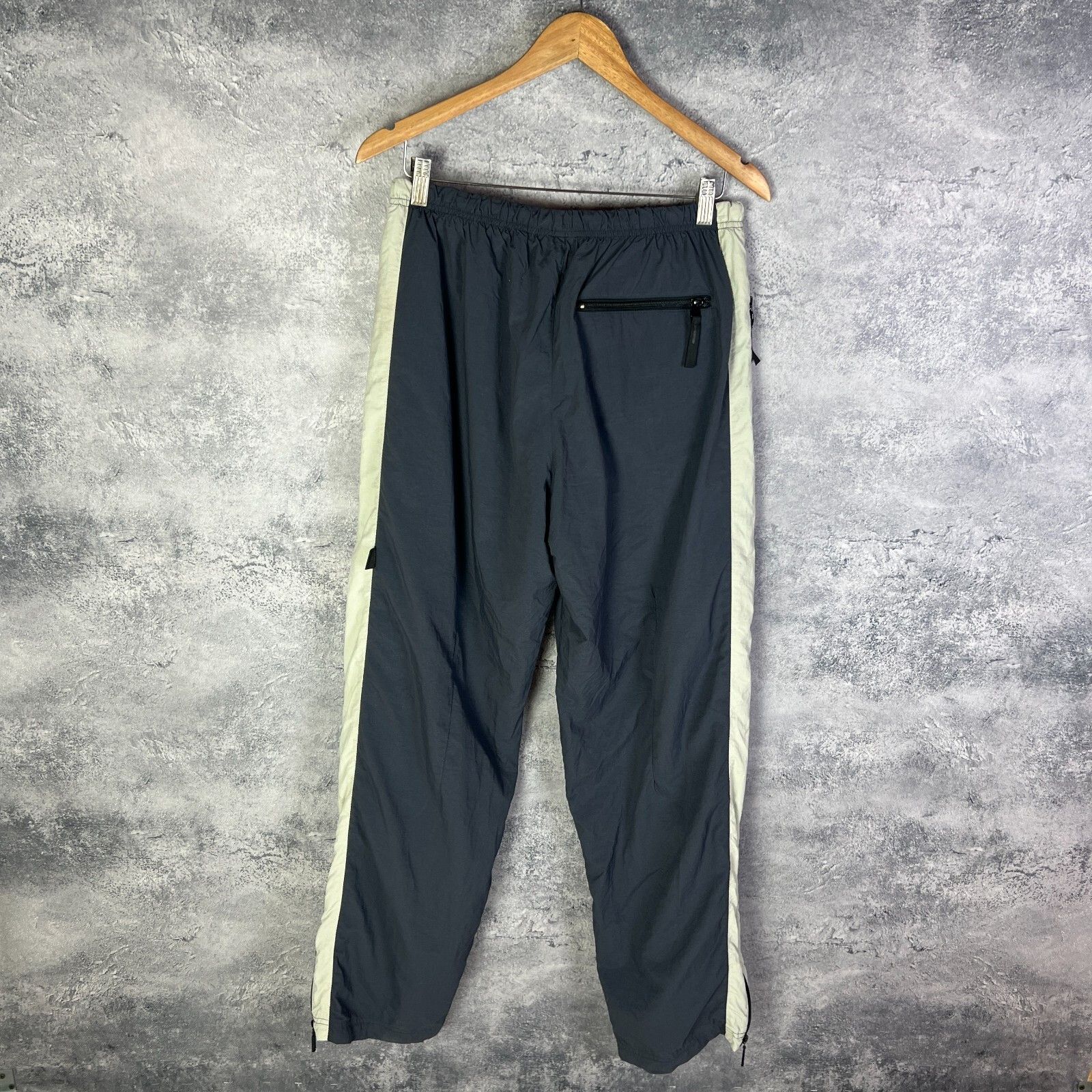 Nike Nike Vintage Sweatpants Men's Size L Black` Size US 34 / EU 50 - 7 Thumbnail