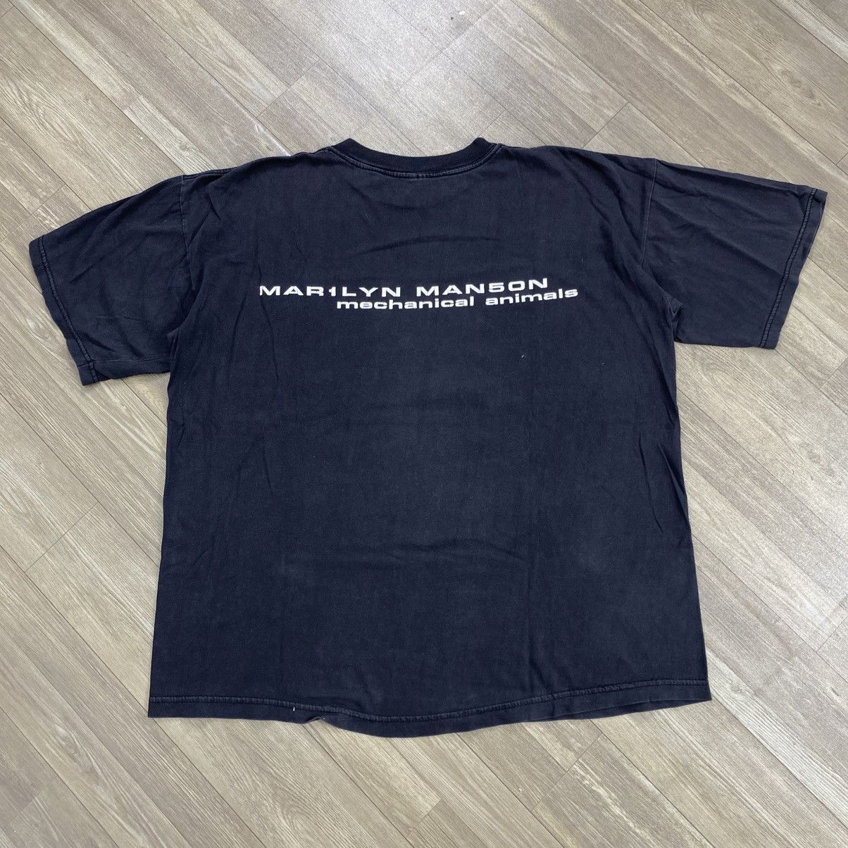 Band Tees 90s Vintage Marilyn Manson Mechanical Animals Band Tee Size US XL / EU 56 / 4 - 9 Thumbnail