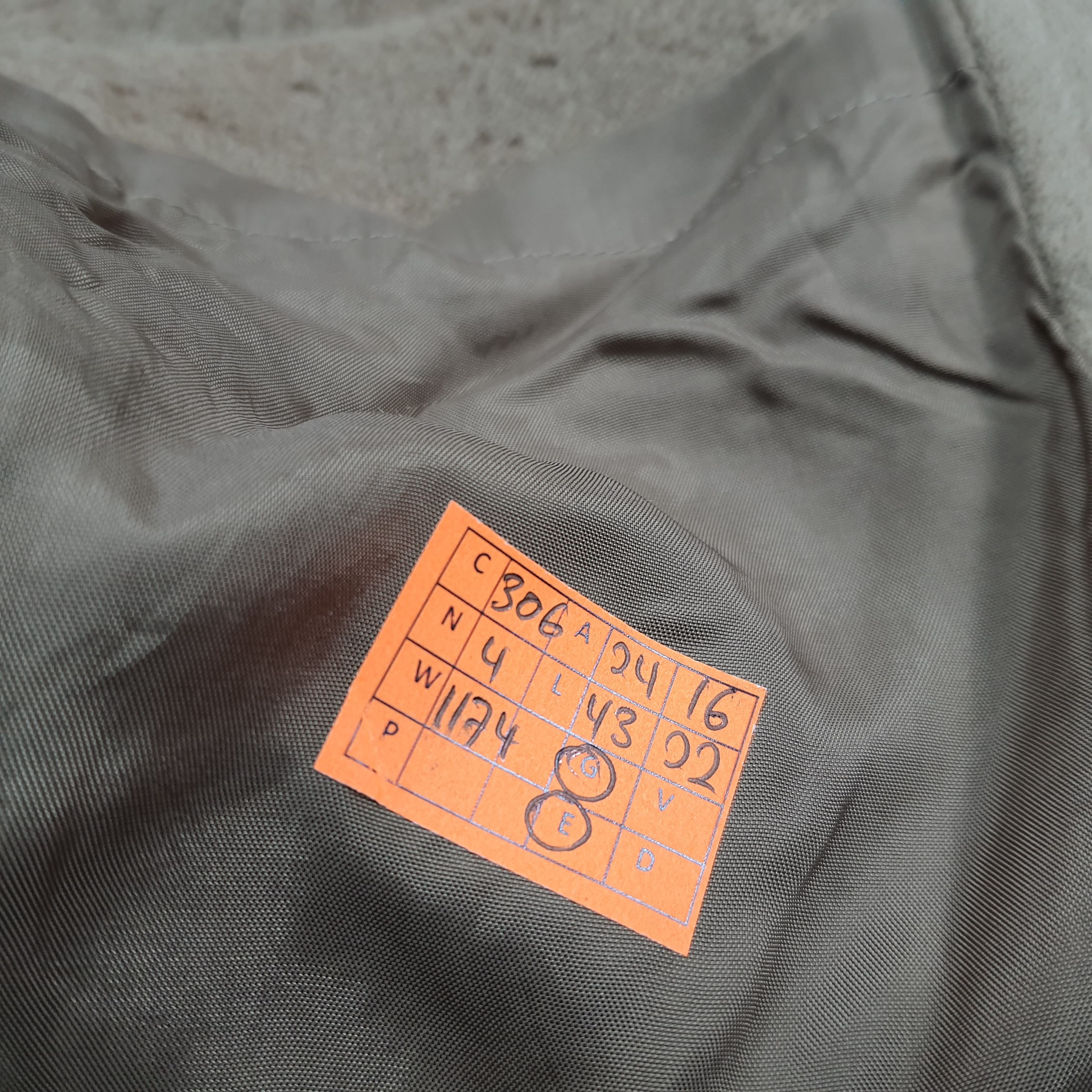 Vintage Camel Long Coat by Dormeuil Paris Faux Fur Collar C306N4 Size US L / EU 52-54 / 3 - 8 Thumbnail
