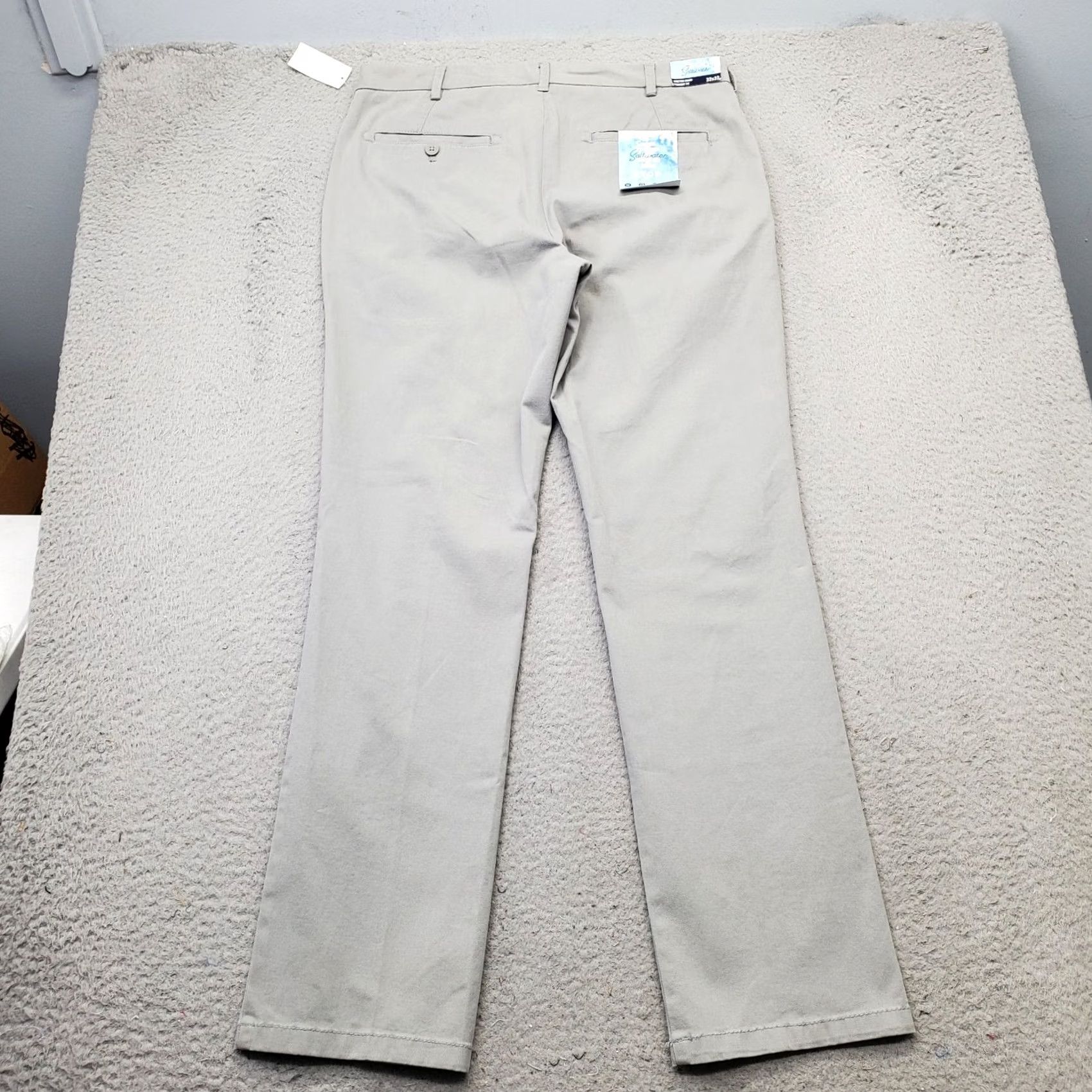 Izod IZOD Mens 32x32 Saltwater Chino Pants Gray Easy Care Stretch Flat Front Straight Casual Pants Mens Size 32 Gray Chino Stretch Flat Front Straight Wear Size US 32 / EU 48 - 2 Thumbnail
