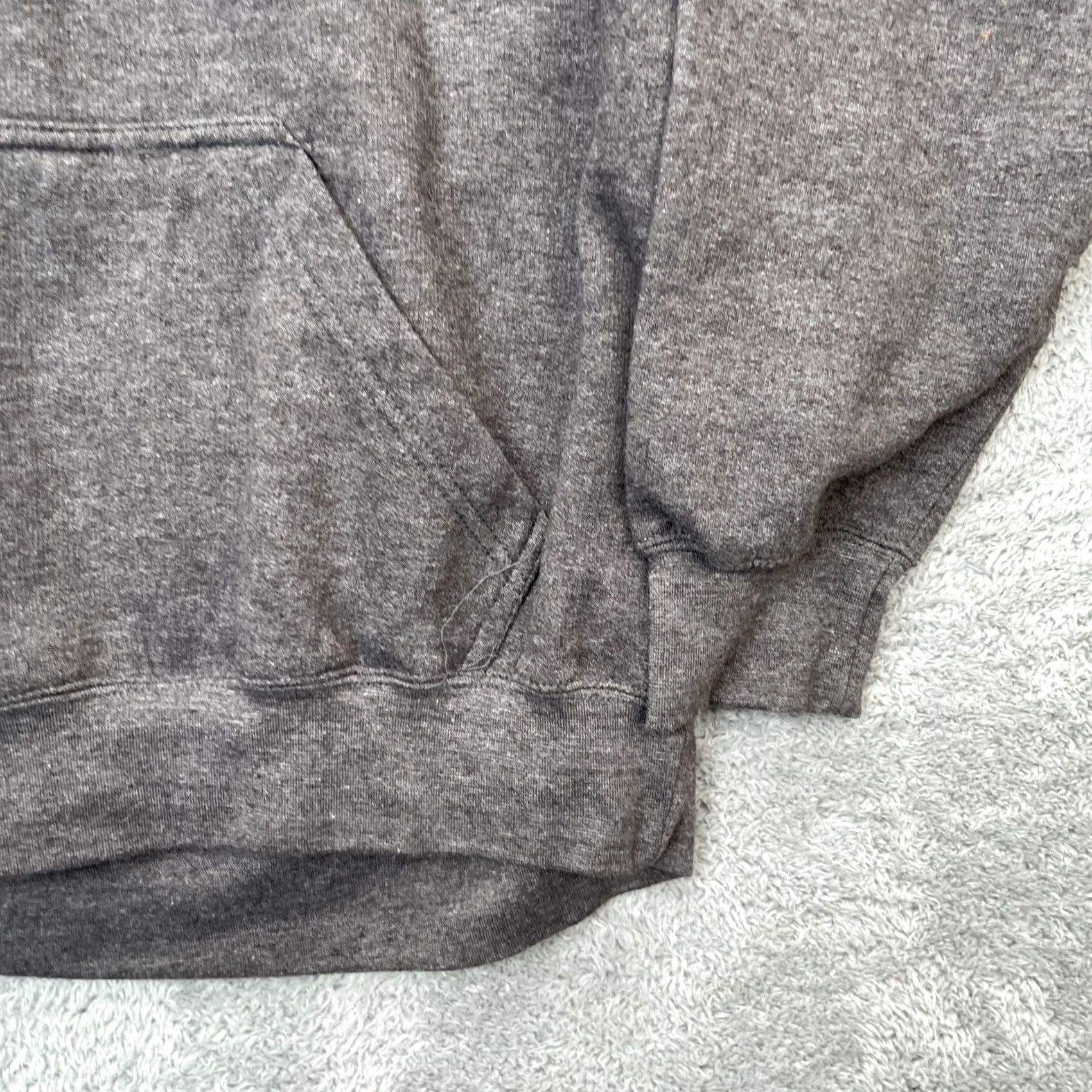 Logo 7 VINTAGE New Orleans Hoodie Mens Large Gray Heathered Fleece Lined Embossed Logo Cotton Size US L / EU 52-54 / 3 - 6 Thumbnail