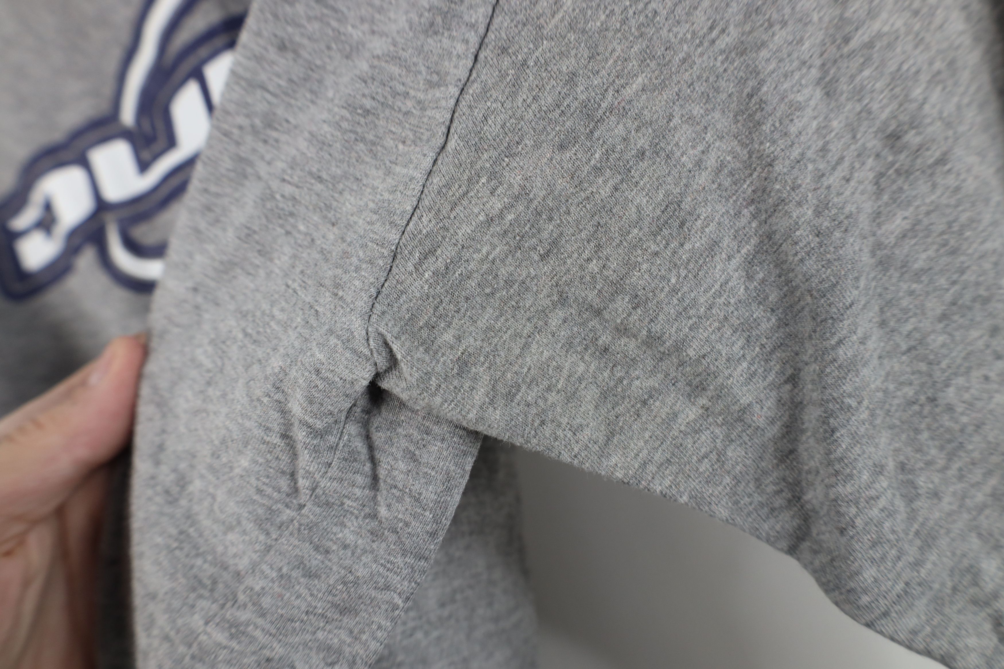 Vintage Vintage 90s Duke University Long Sleeve T-Shirt Heather Gray Size US XL / EU 56 / 4 - 7 Thumbnail