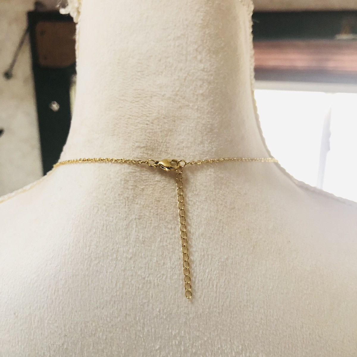 Handmade Handcrafted vintage gold plated cat eye glass necklace Size ONE SIZE - 4 Thumbnail