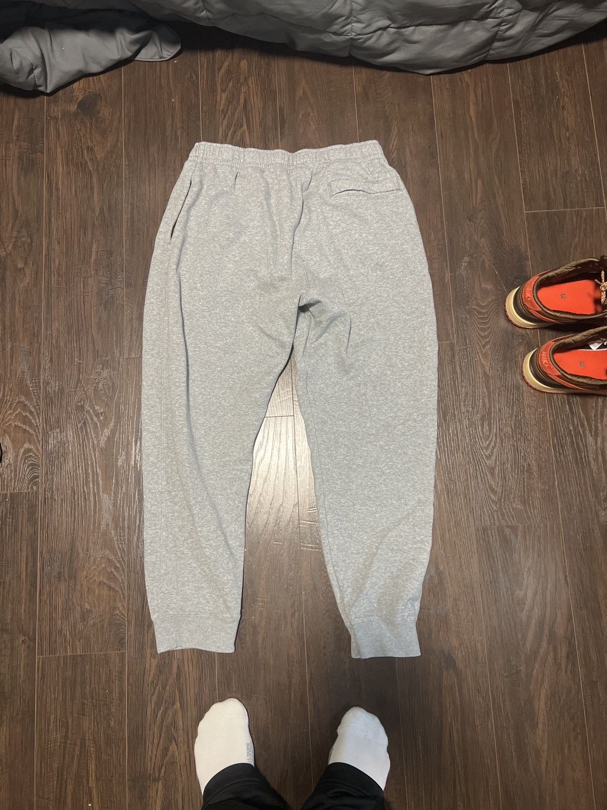 Nike Nike grey sweatpants size L Size US 35 - 4 Thumbnail