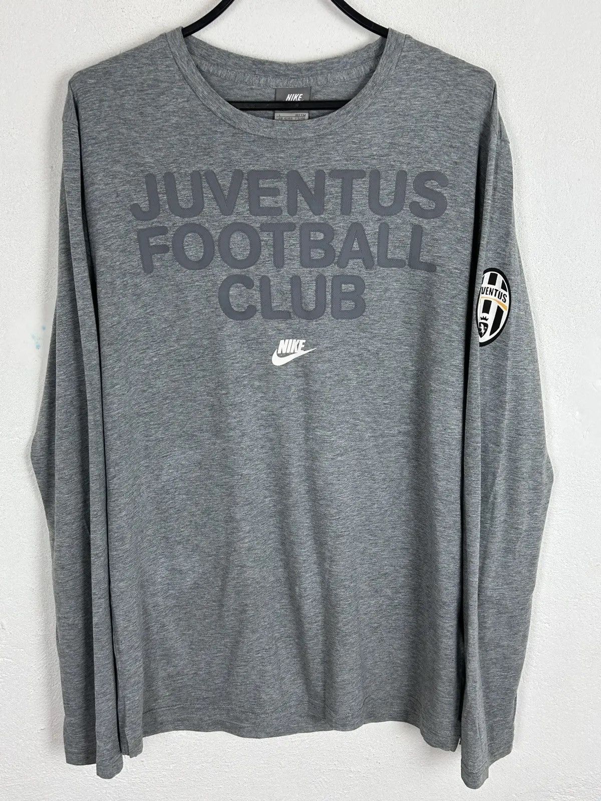 Nike 00s Vintage Nike x Juventus F.C. Long Sleeve T-Shirt In Grey Size US L / EU 52-54 / 3 - 1 Thumbnail