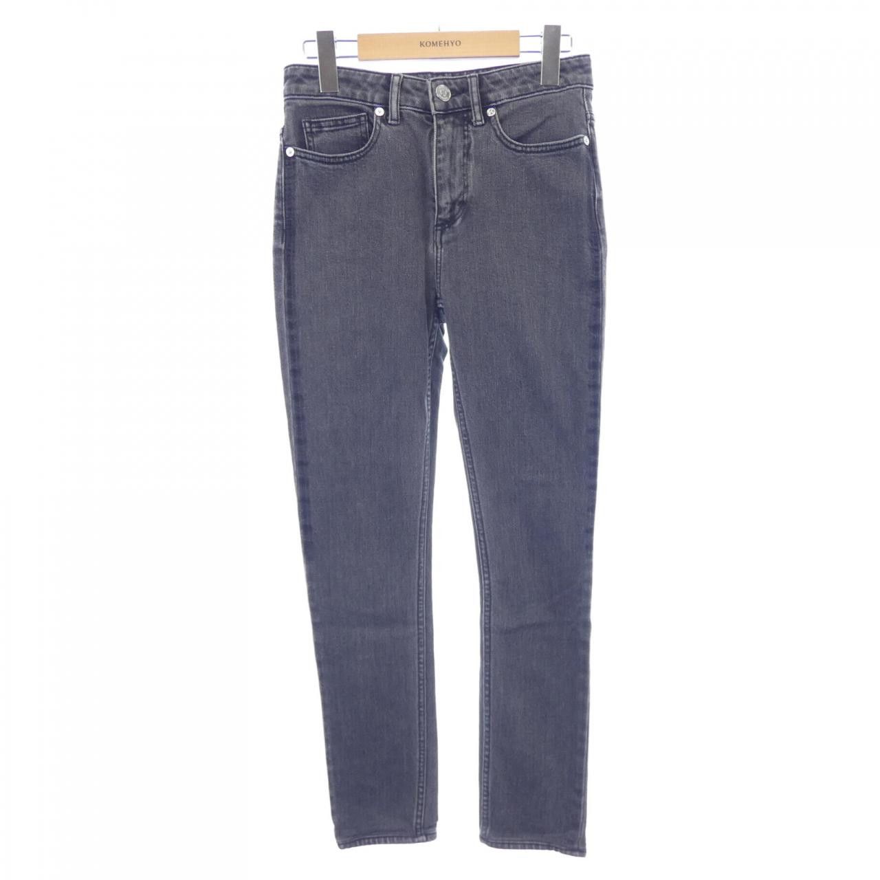 Burberry Burberry Burberry Jeans Textile Jeans 8045029 DUTY FREE for USA Size ONE SIZE - 1 Thumbnail