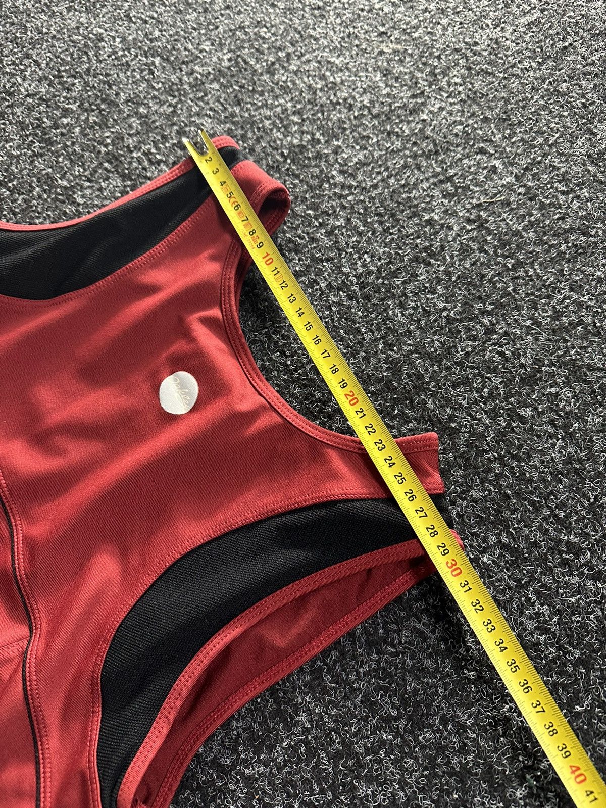 Oakley × Vintage 🚨Oakley Woman Tank Top OUTDOOR SPORT Y2K red size L Size L / US 10 / IT 46 - 13 Thumbnail