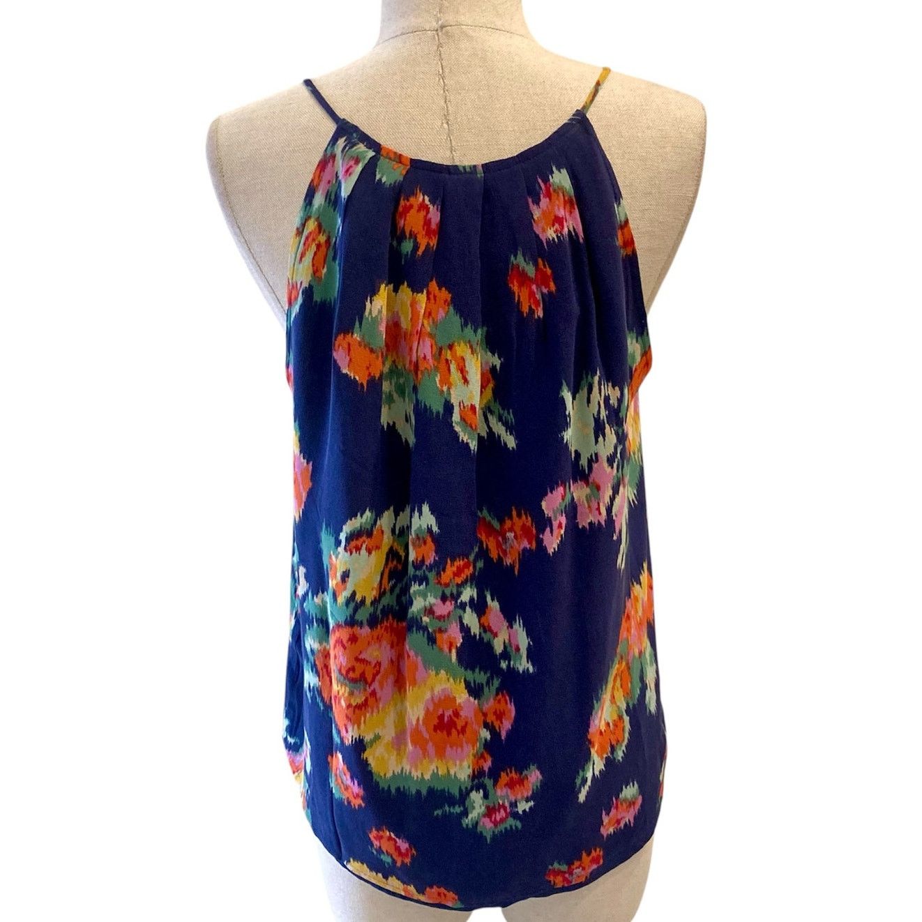 Joie Joie floral silk halter top, ladies small multicolor flowers Size S / US 4 / IT 40 - 4 Thumbnail