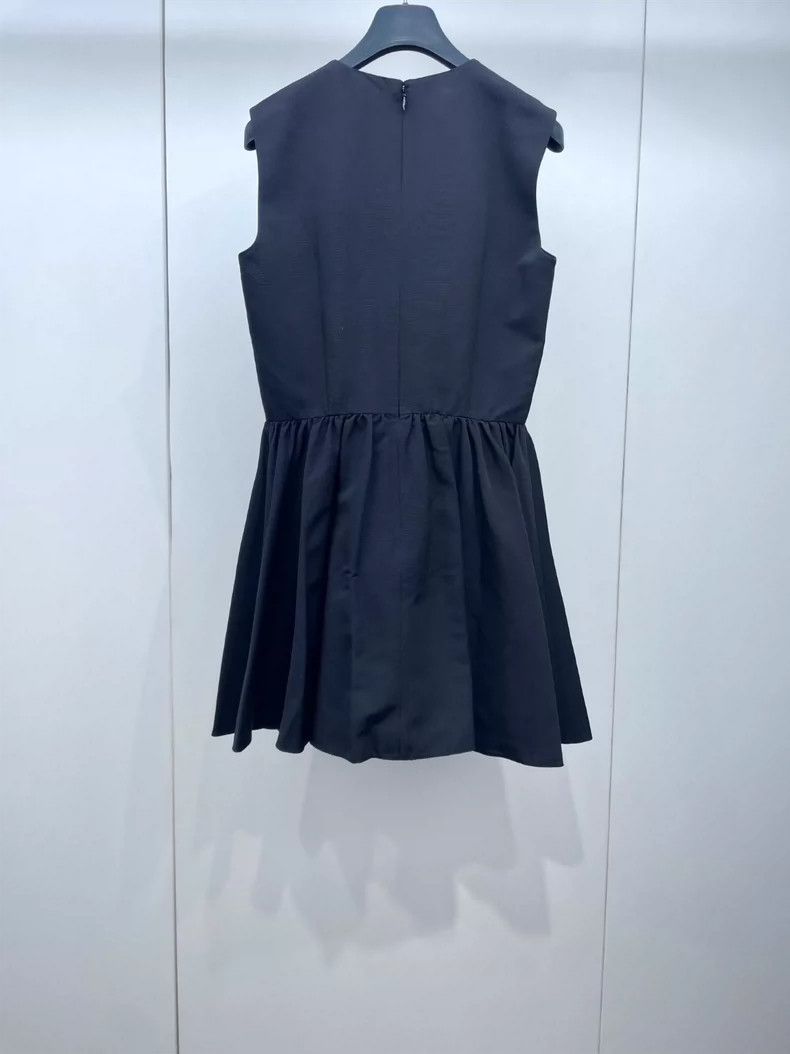 Dior Dior Black sleeveless dress 2504-Nextarrow Size XS / US 0-2 / IT 36-38 - 2 Thumbnail