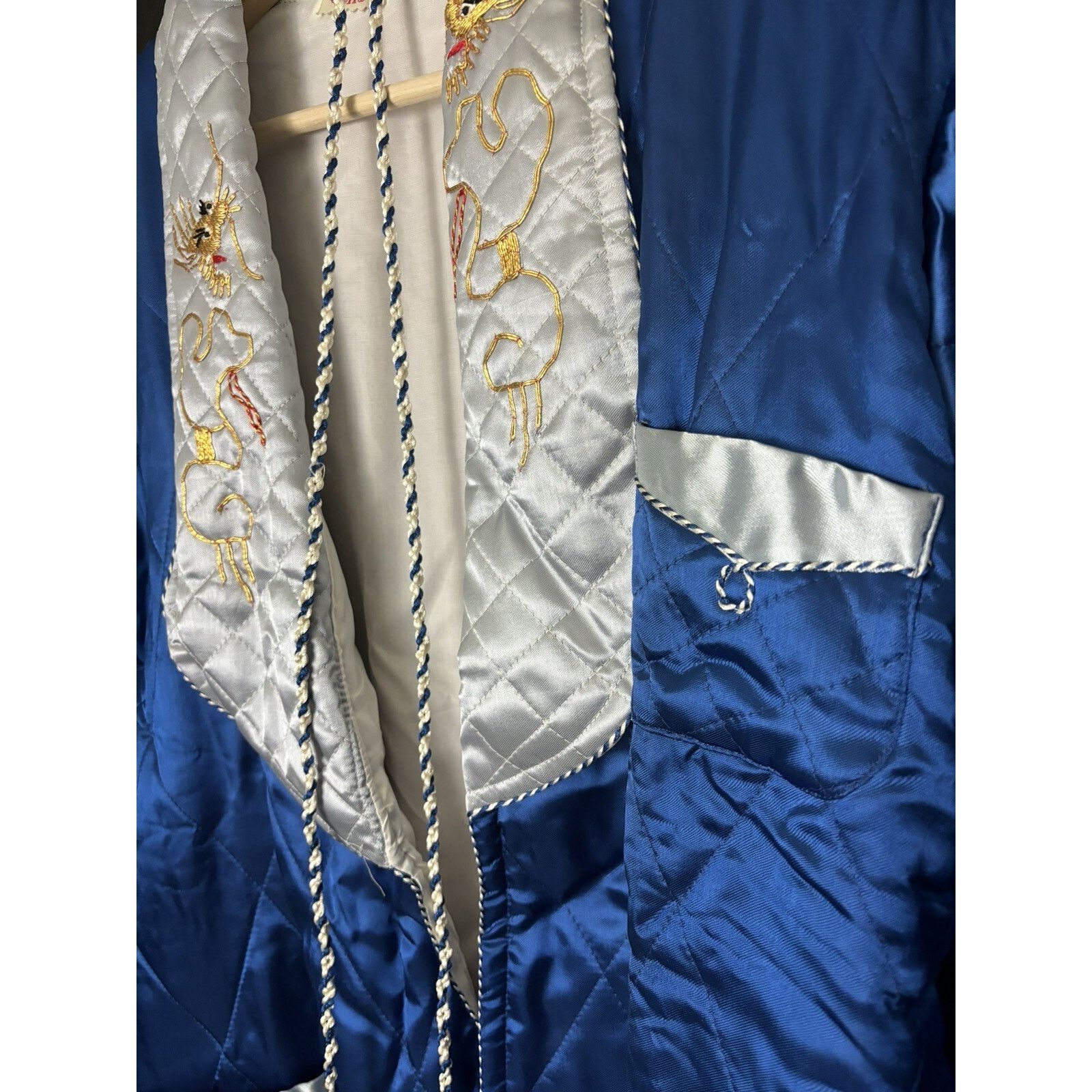 Other Vintage Japan Souvenir Smoking Quilted Shall Robe Rope Size US L / EU 52-54 / 3 - 4 Thumbnail