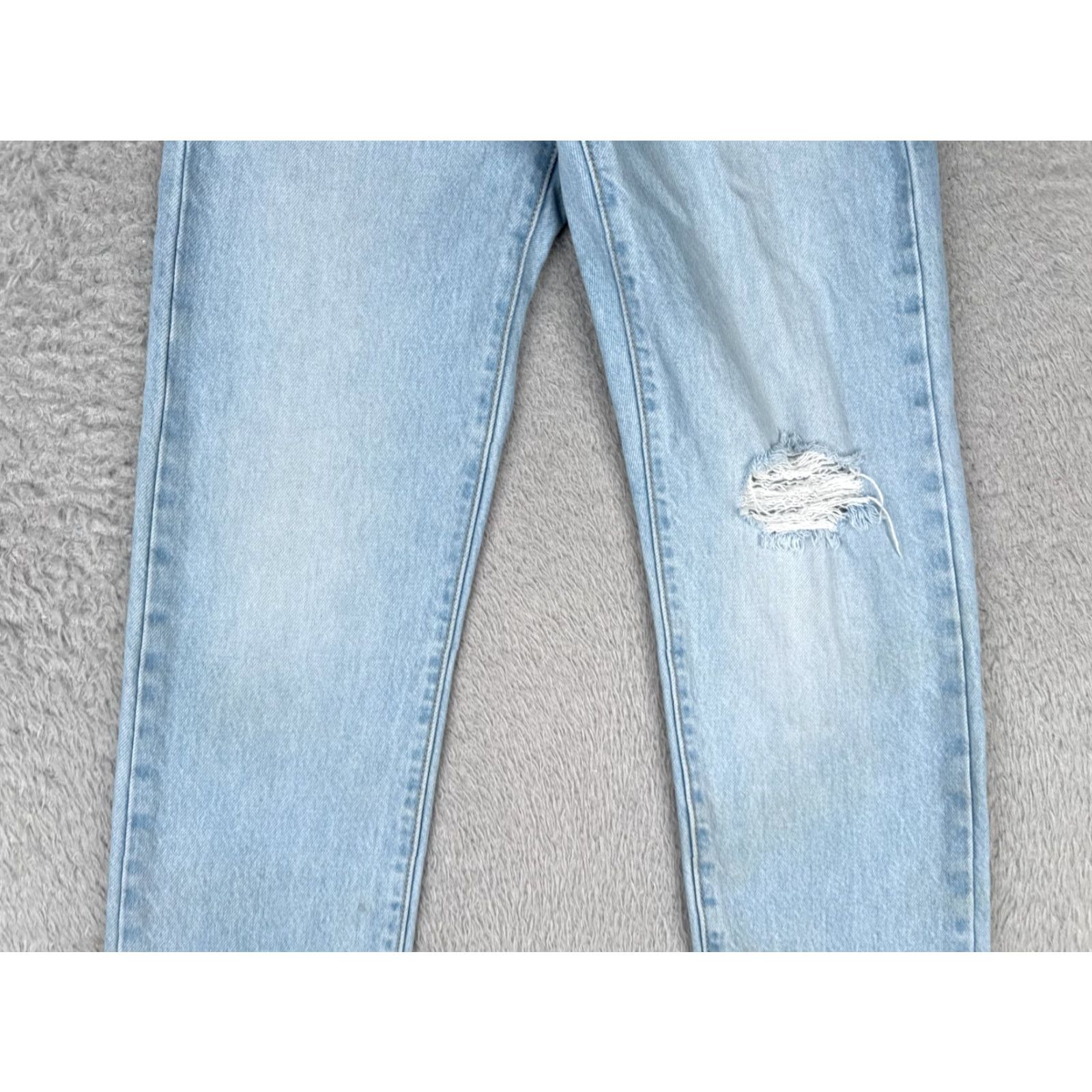 Levi's VINTAGE Levis Premium Jeans Womens 23 Blue Denim Big E Wedgie Straight Distressed 23x25 Size 40" / US 18 - 3 Thumbnail