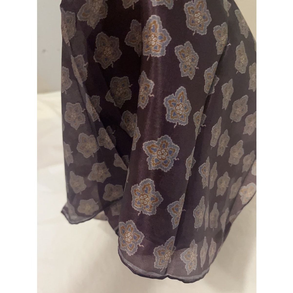 Robert Talbott ROBERT TALBOTT Fine Silk Scarf Printed in Italy Semi Sheer Size ONE SIZE - 6 Thumbnail