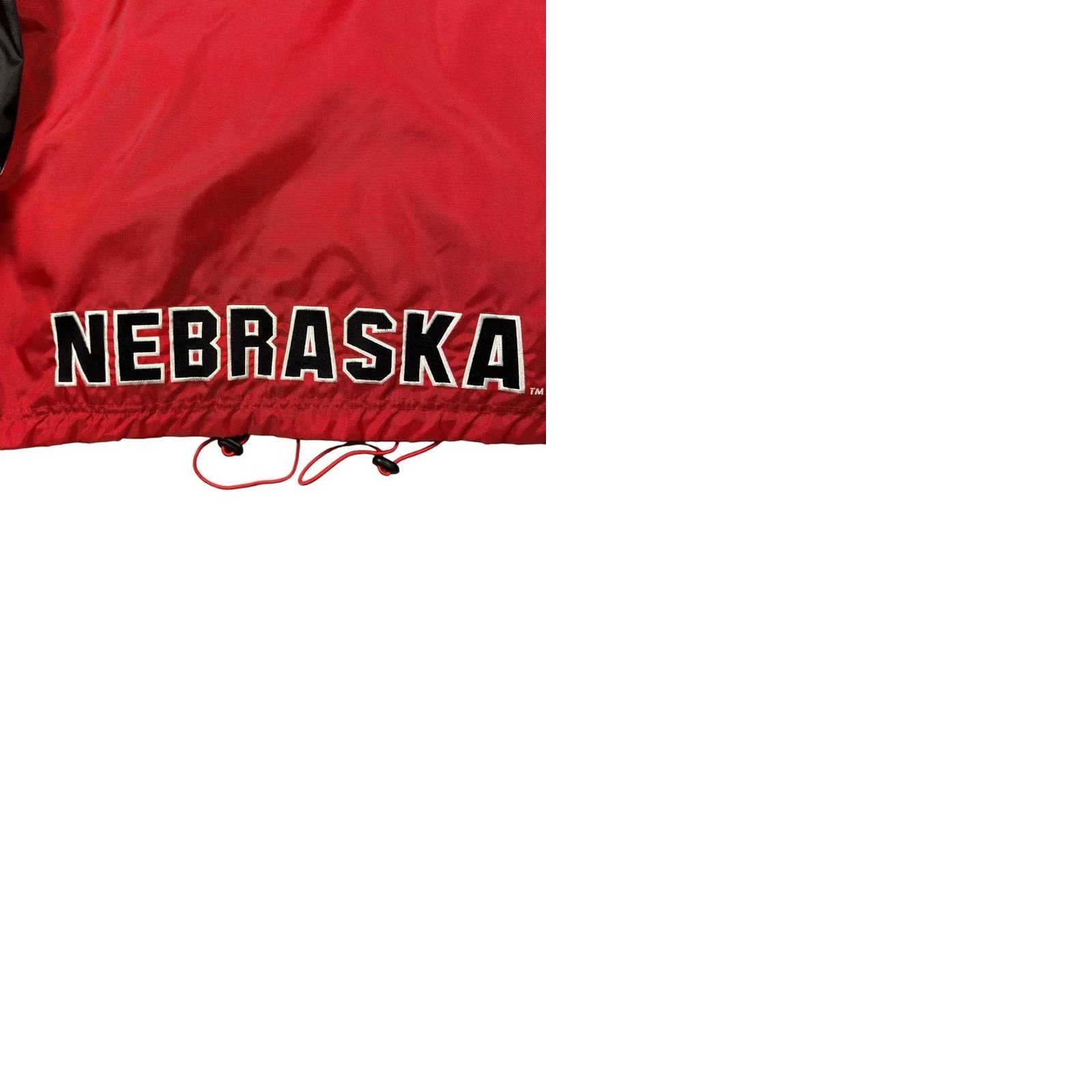 Vintage VINTAGE Huskers Jacket Mens Large Nebraska Water Repellant Lined Fleece Heavyweight Coat Colosseum Athletics Ski Jacket Black 90s University Mens Size US L / EU 52-54 / 3 - 9 Thumbnail