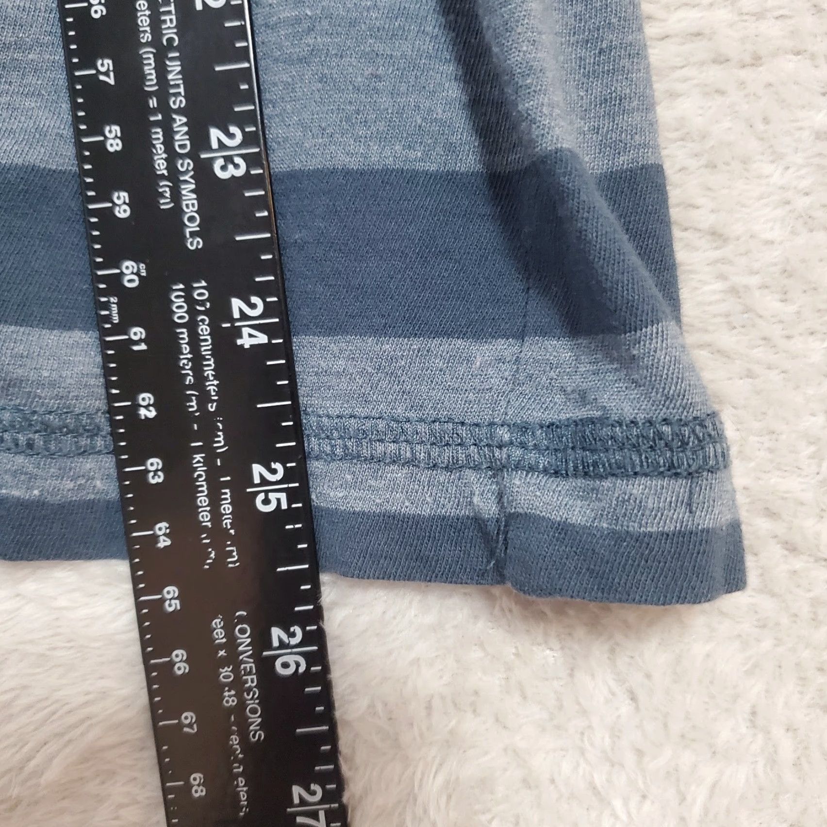 The North Face The North Face T Shirt Women L Gray Striped Embroidered Logo Outdoor Gorpcore Size L / US 10 / IT 46 - 6 Thumbnail