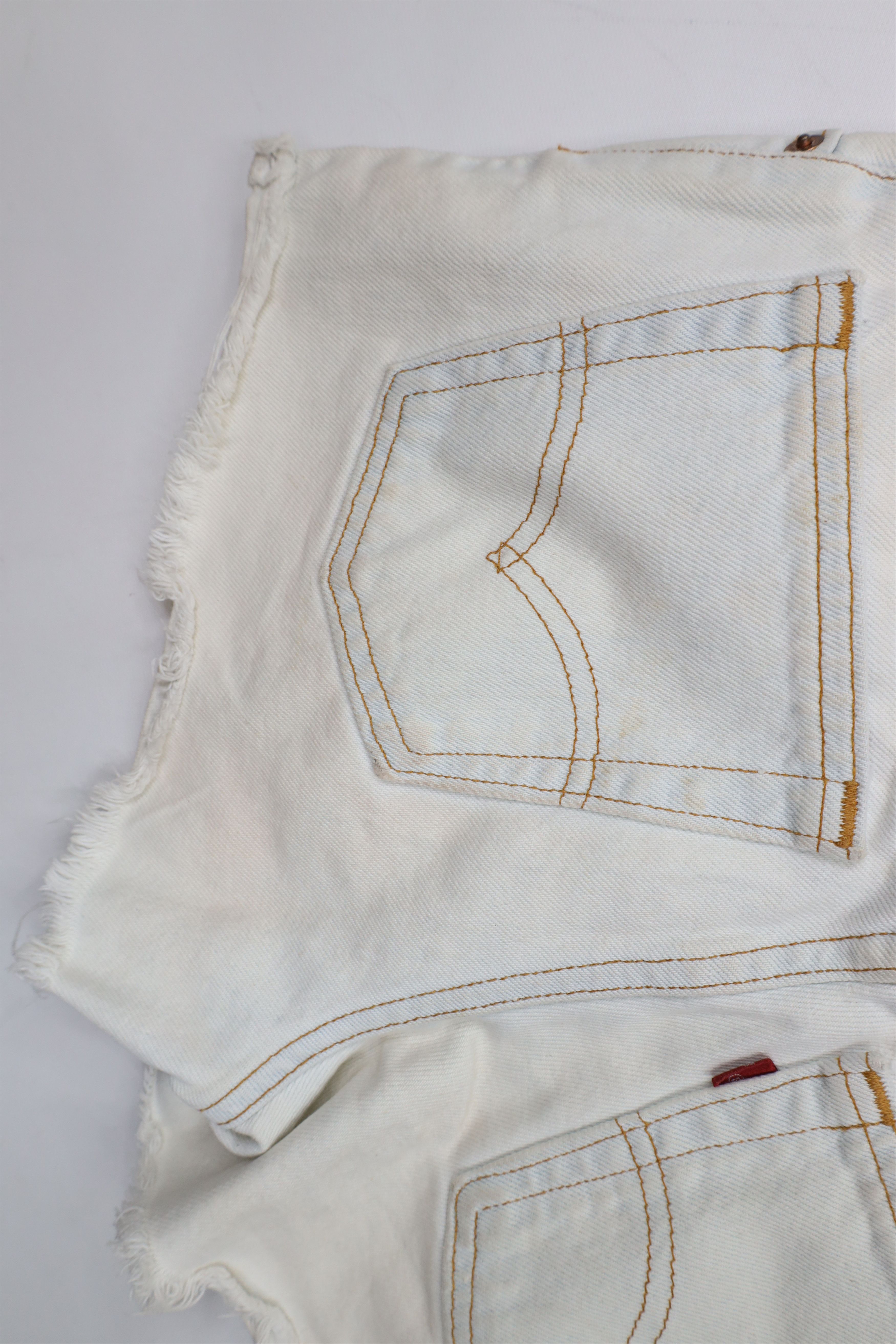 Levi's × Vintage Vintage 90s Levis 550 Cut Off Denim Jean Shorts Jorts USA Size 27" / US 4 / IT 40 - 13 Thumbnail