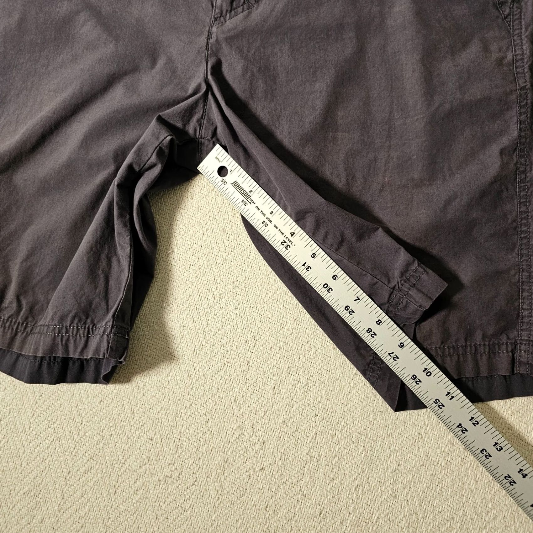 Vintage Columbia Shorts Men 32 Gray Cargo Elastic Waist Hiking Fishing 10L Size US 32 / EU 48 - 4 Thumbnail