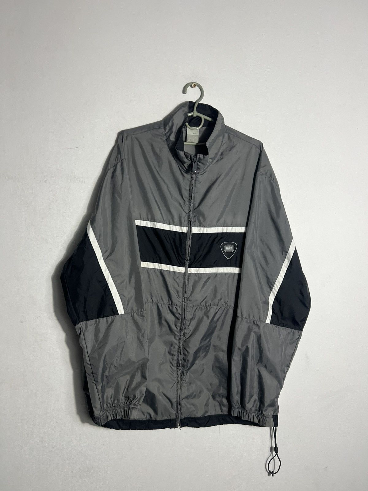 Nike Vintage Nike Track Jacket Nylon 2000s Y2K Swoosh Logo Drill Size US L / EU 52-54 / 3 - 1 Thumbnail