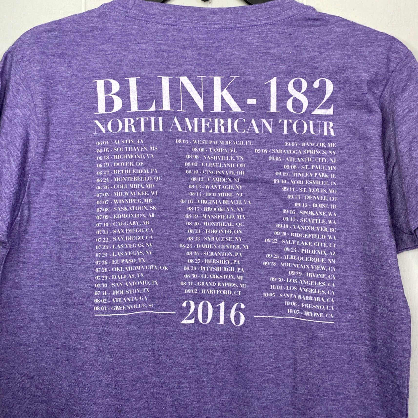 Tultex Blink-182 Womens 2XL T-Shirt California Tour Double-Sided Purple 2016 Concert Band Shirt Womens Size XXL / US 16-18 / IT 52-54 - 2 Thumbnail