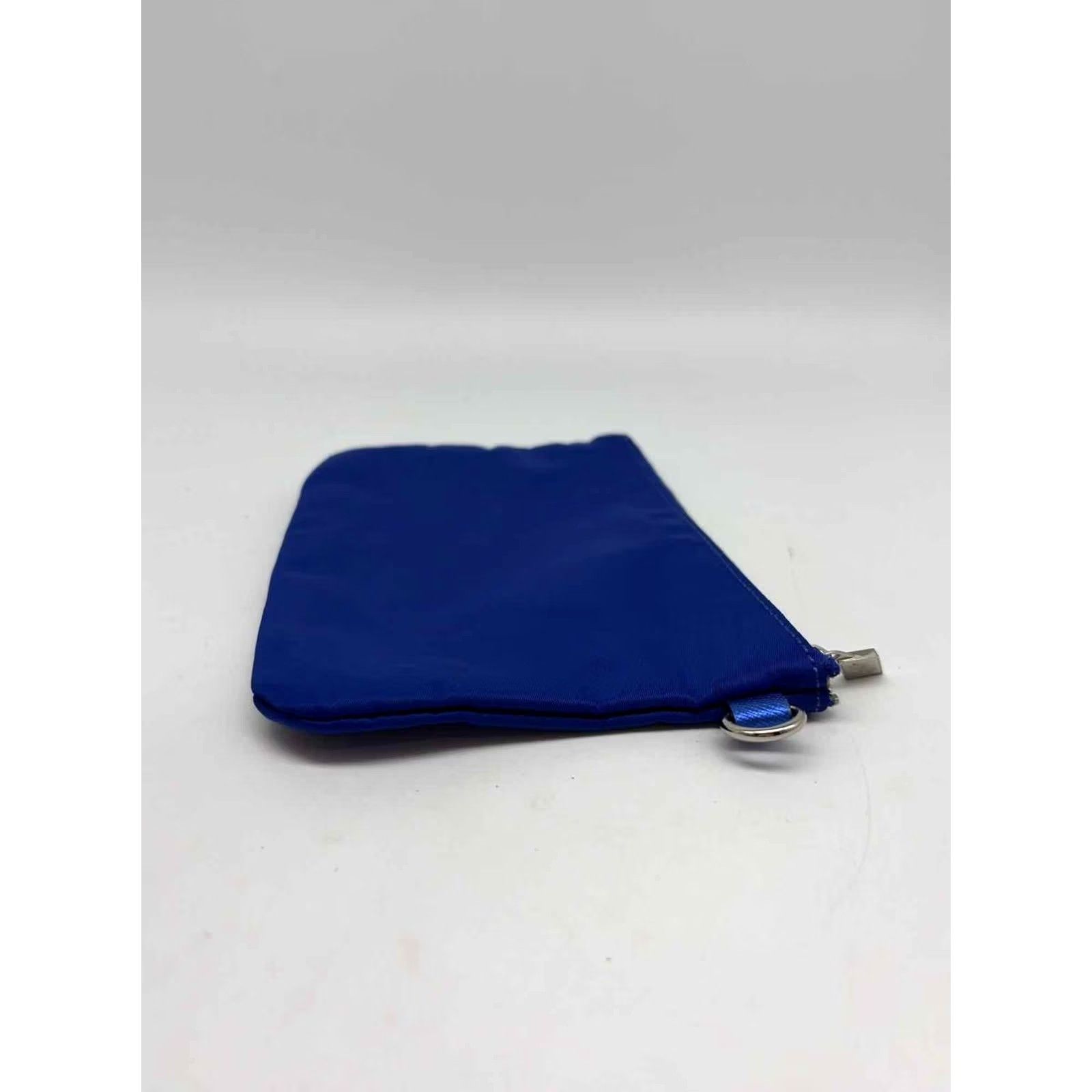 MZ Wallace VINTAGE Pre-Owned MZ Wallace Blue Pouch Size ONE SIZE - 5 Thumbnail