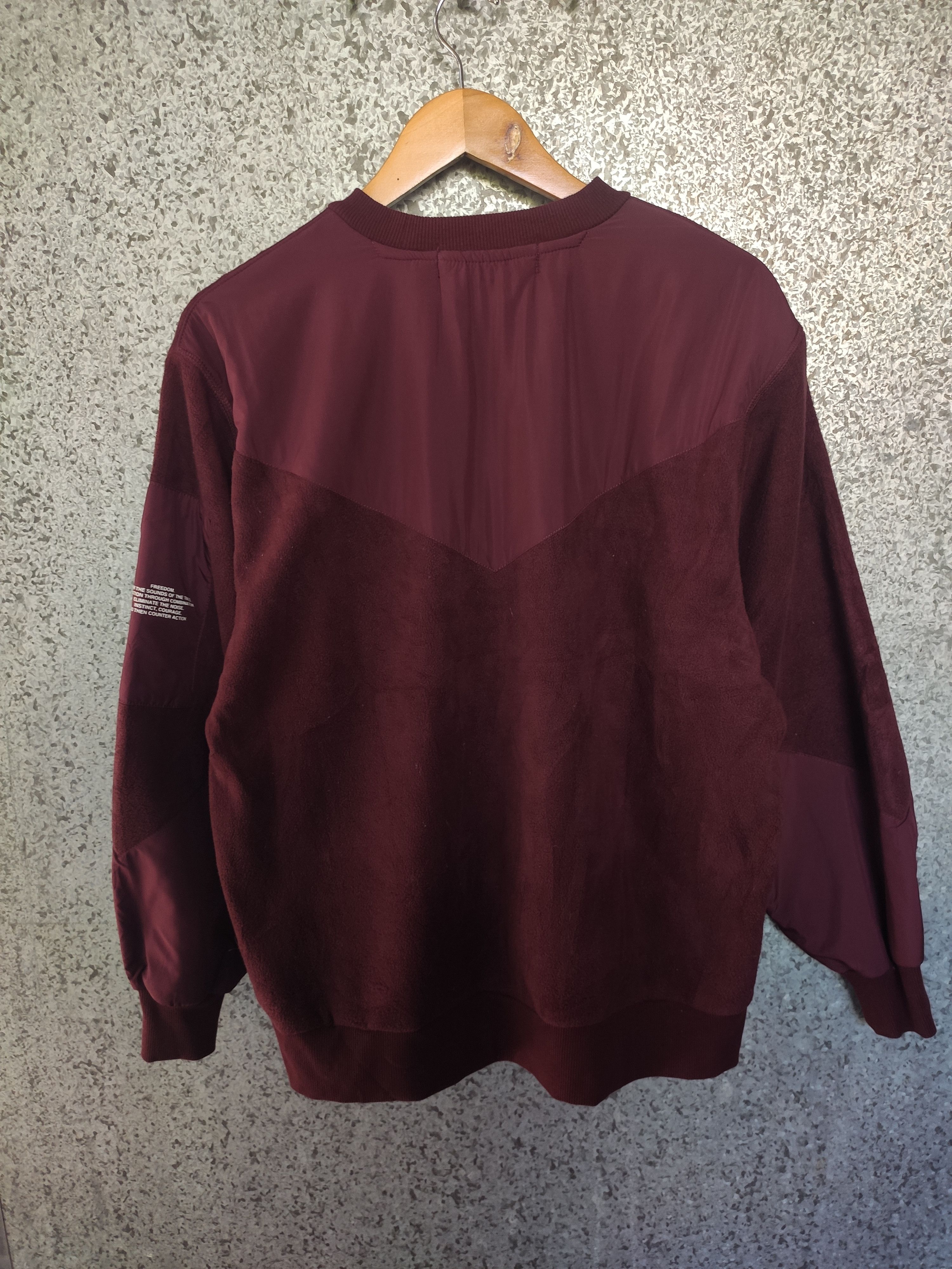 GU × Undercover 🔥 GU X Undercover sweater fleece zipper Size US L / EU 52-54 / 3 - 10 Thumbnail
