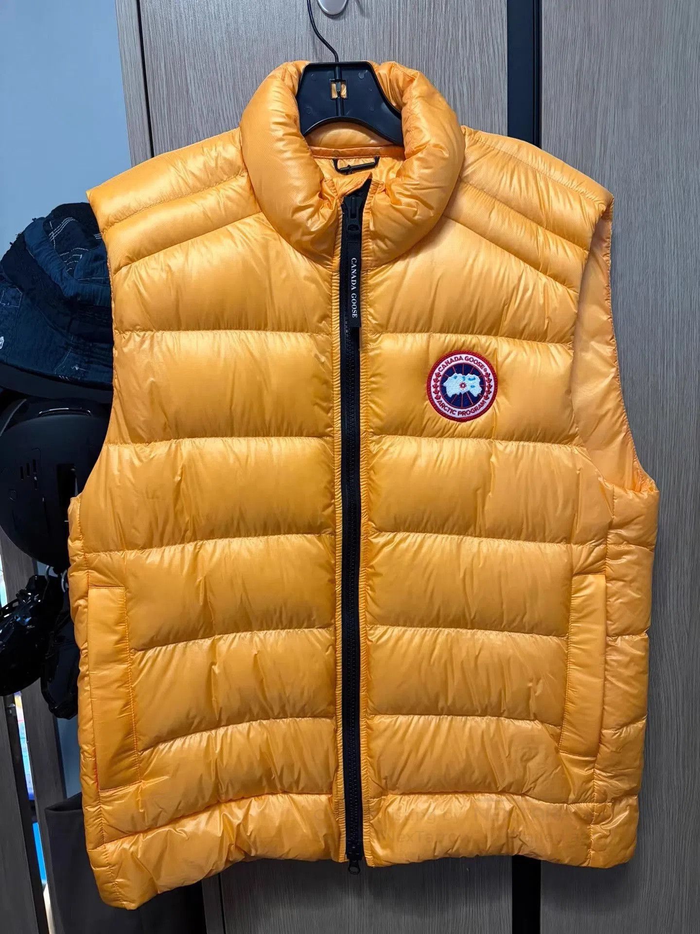 Canada Goose Yellow Puffer Vest - Size L. Size US L / EU 52-54 / 3 - 1 Thumbnail