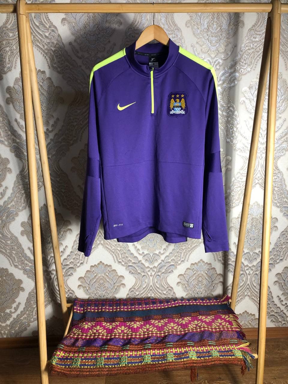 Nike VINTAGE NIKE FC MANCHESTER CITY ENGLAND SOCCER JERSEY Y2K Size US L / EU 52-54 / 3 - 1 Thumbnail