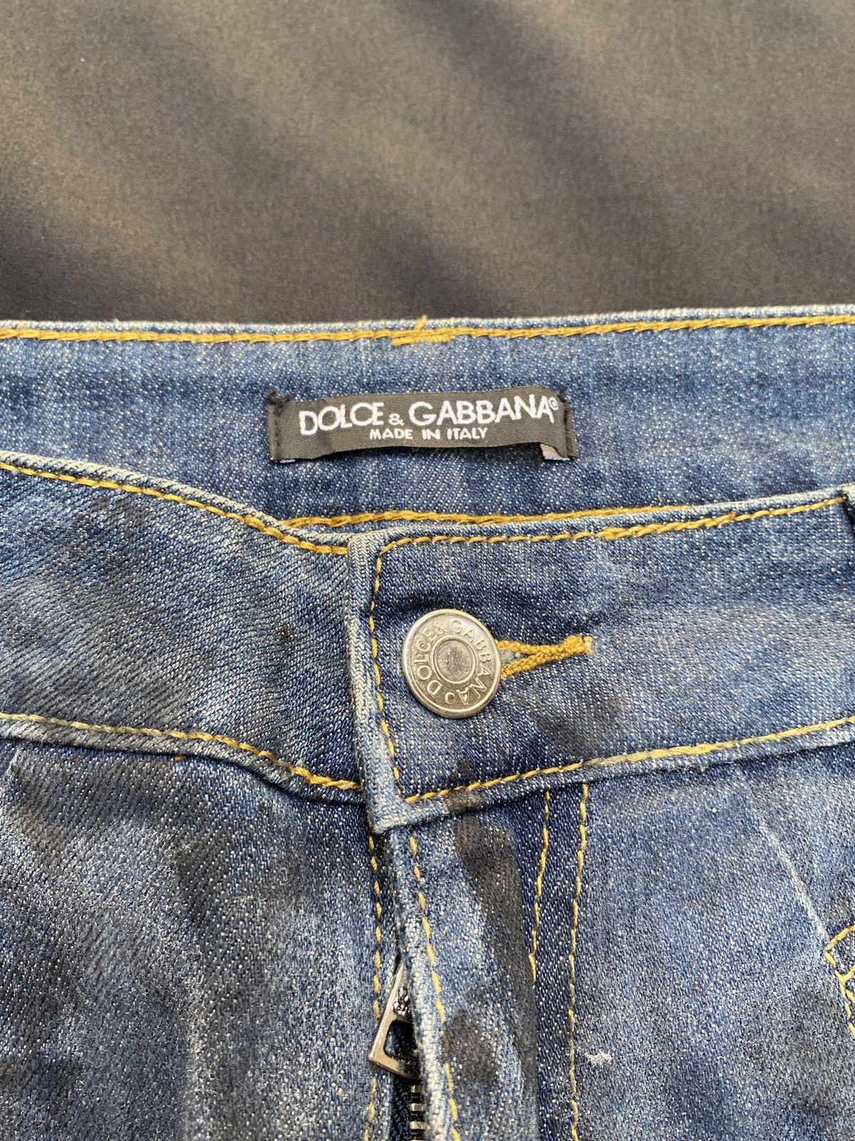 Dolce & Gabbana × Vintage Vintage D&G Dolce & Gabbana Trompe l’oeil Painted Denim Size 28" / US 6 / IT 42 - 4 Thumbnail