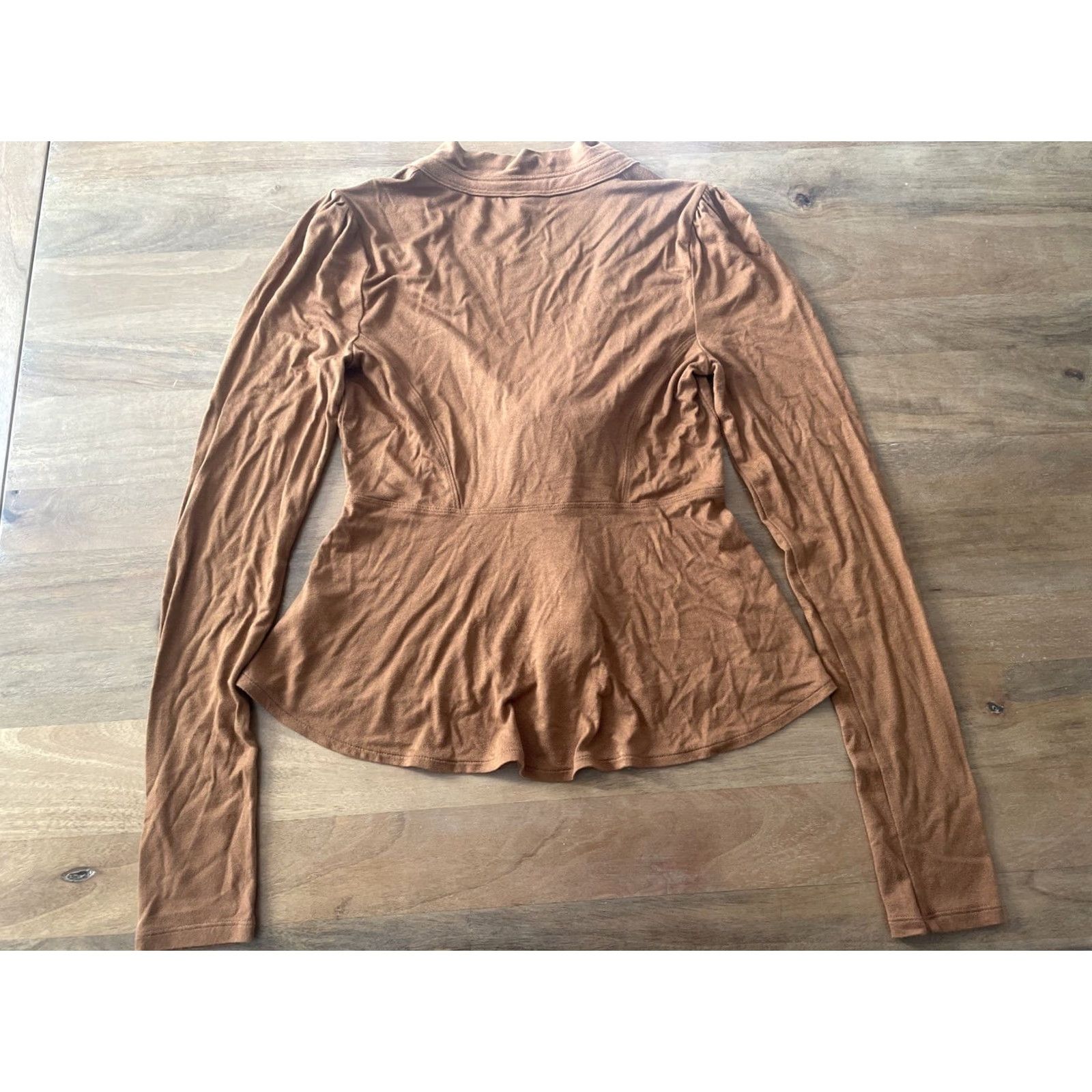 Free People Free People Blouse Shirt Women’s Small Rust Brown V-Neck Long Sleeve Pullover Slub Rayon Spandex Bohemian Casual Party/Cocktail 90s Style Womens Size S / US 4 / IT 40 - 2 Thumbnail