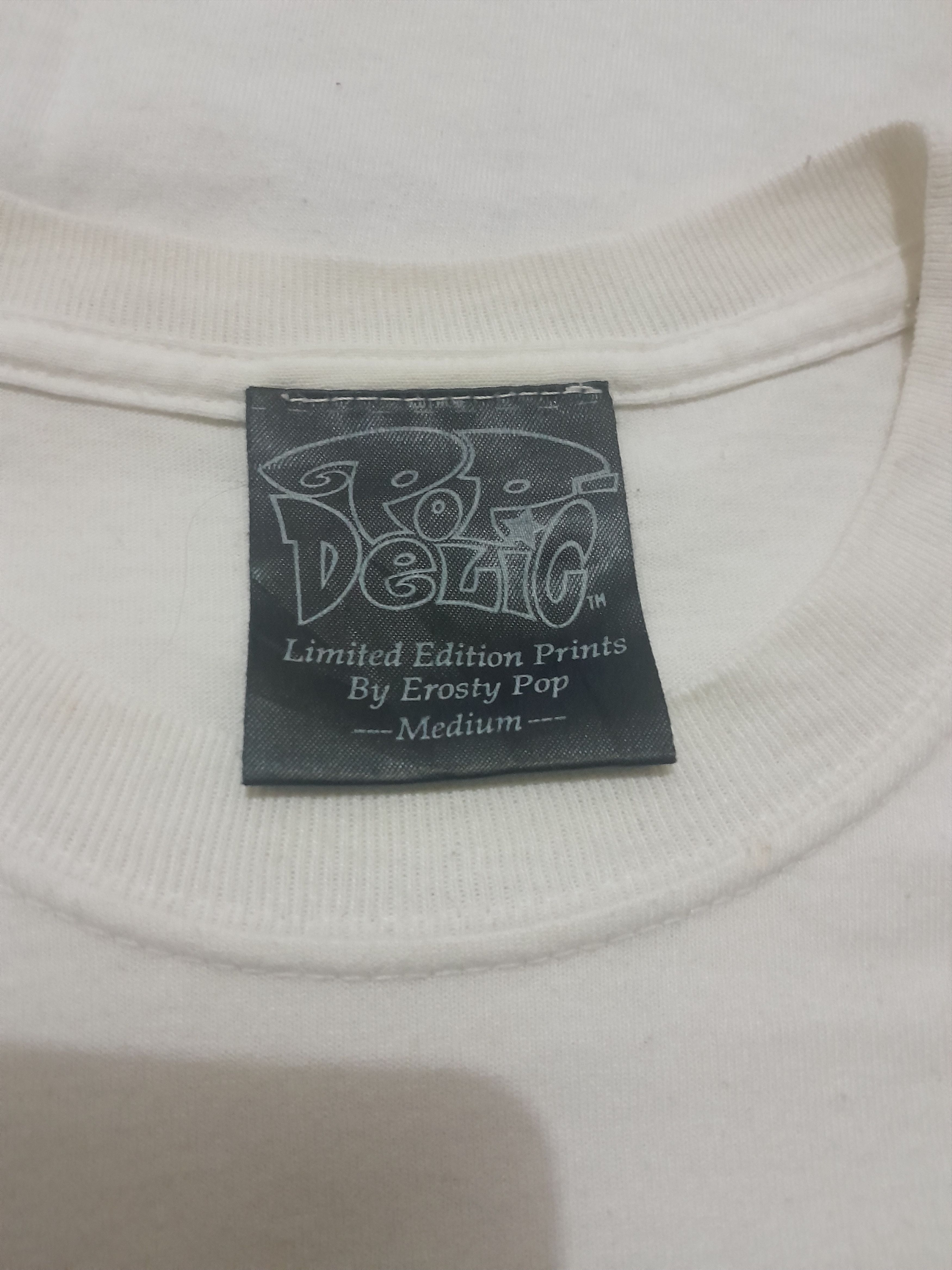 Johnson Motors Vintage erosti pop , pop delic van franco airbrush art tee Size US M / EU 48-50 / 2 - 3 Thumbnail
