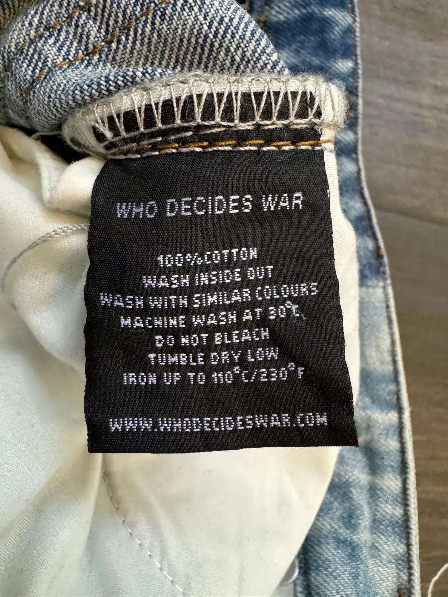 Who Decides War Coliseum Fusion Stained Glass Cathedral Distressed Denim Size US 34 / EU 50 - 8 Thumbnail