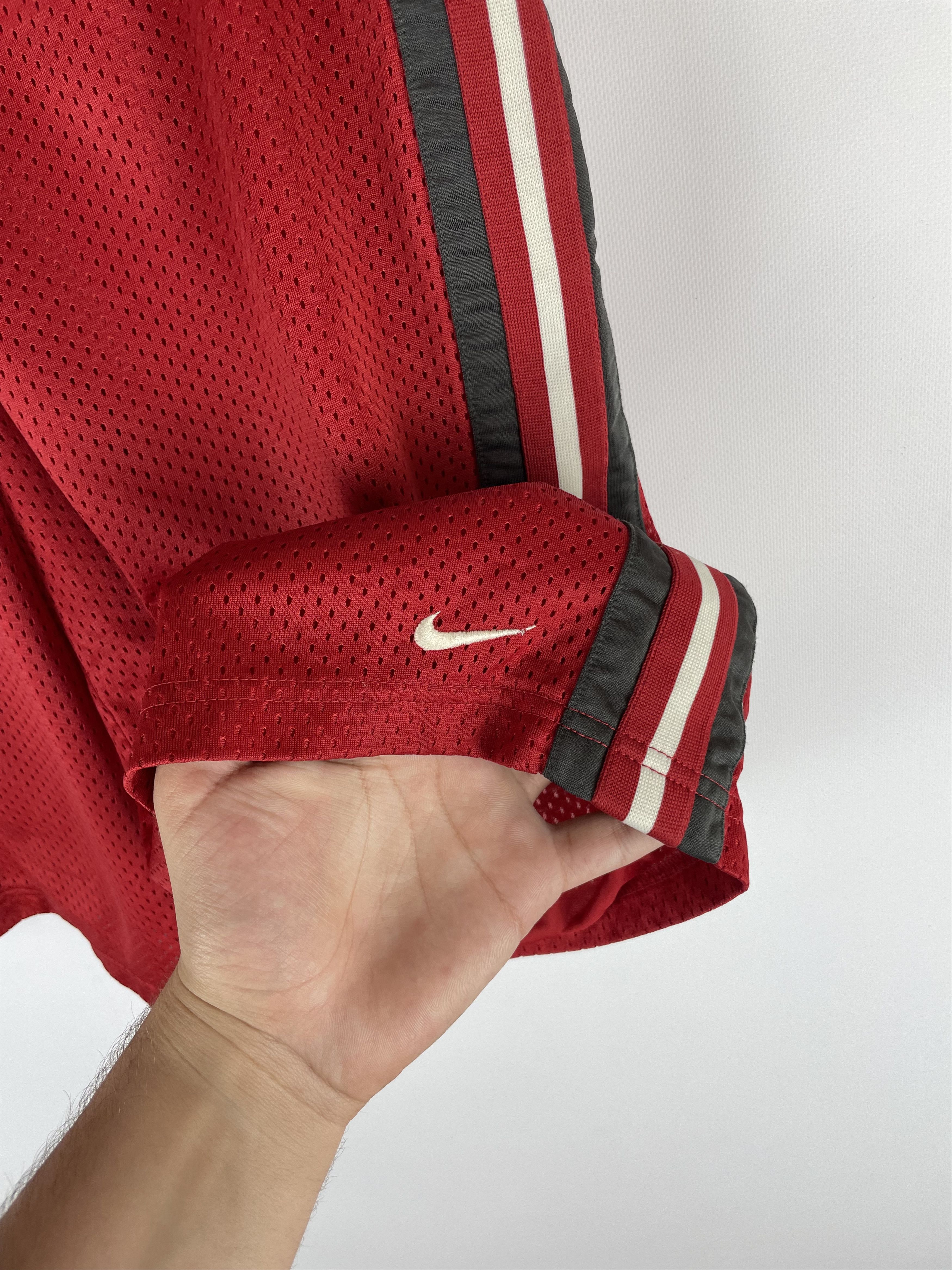 Nike Vintage 90’s Nike Shorts Size US 36 / EU 52 - 3 Thumbnail