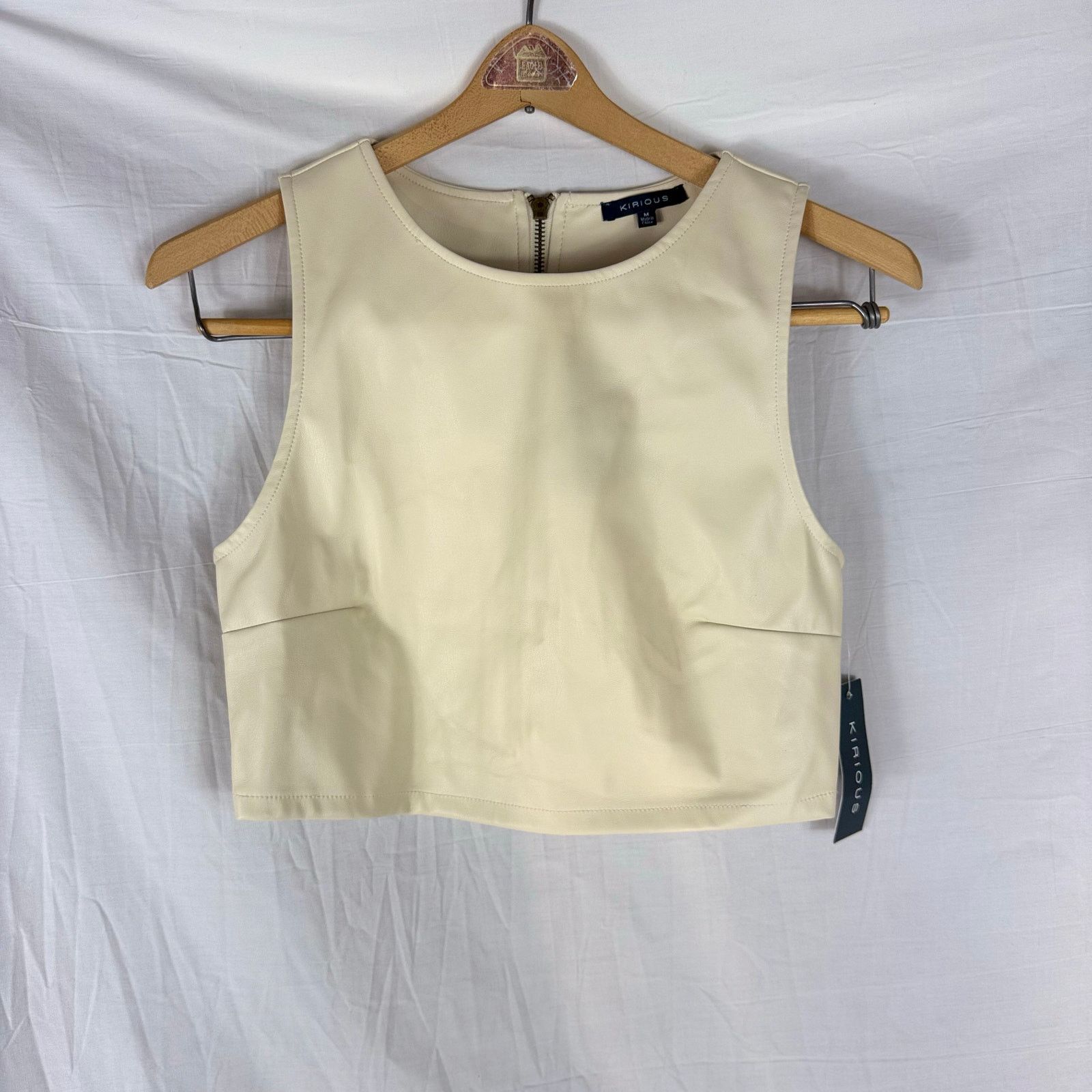 Other NWT Kirious Sleeveless Cropped Blouse Med Beige Zipper Back Size M / US 6-8 / IT 42-44 - 1 Thumbnail