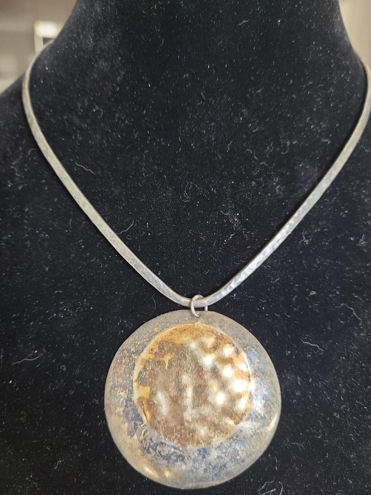 Other James Avery Retired Wire Hook Necklace W Sterling Pendant Size ONE SIZE - 1 Thumbnail
