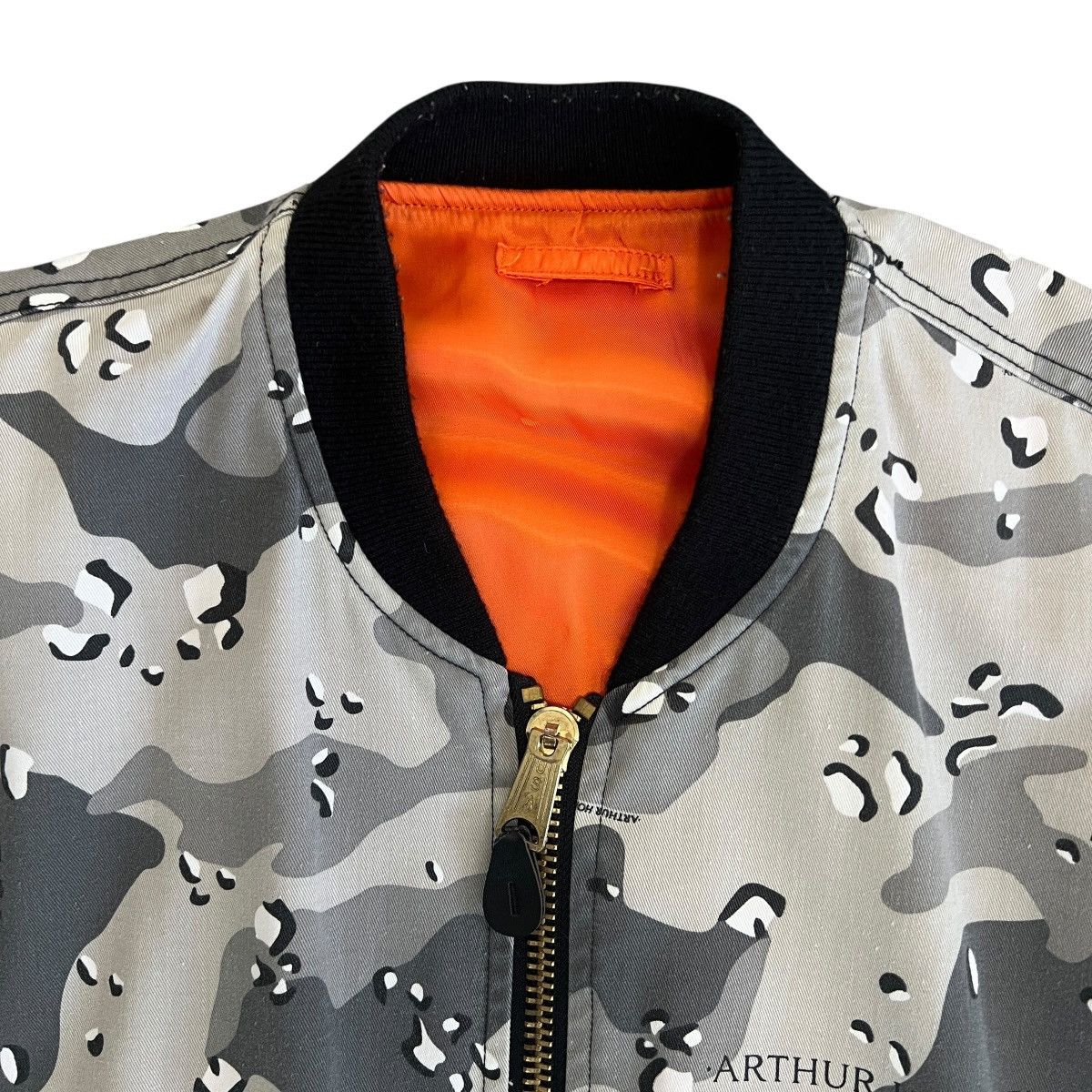 Number (N)ine ARTHUR HOPE DEL MOON × FOSTEX White Camo MA-1 Bomber Jacket Size US XL / EU 56 / 4 - 2 Thumbnail