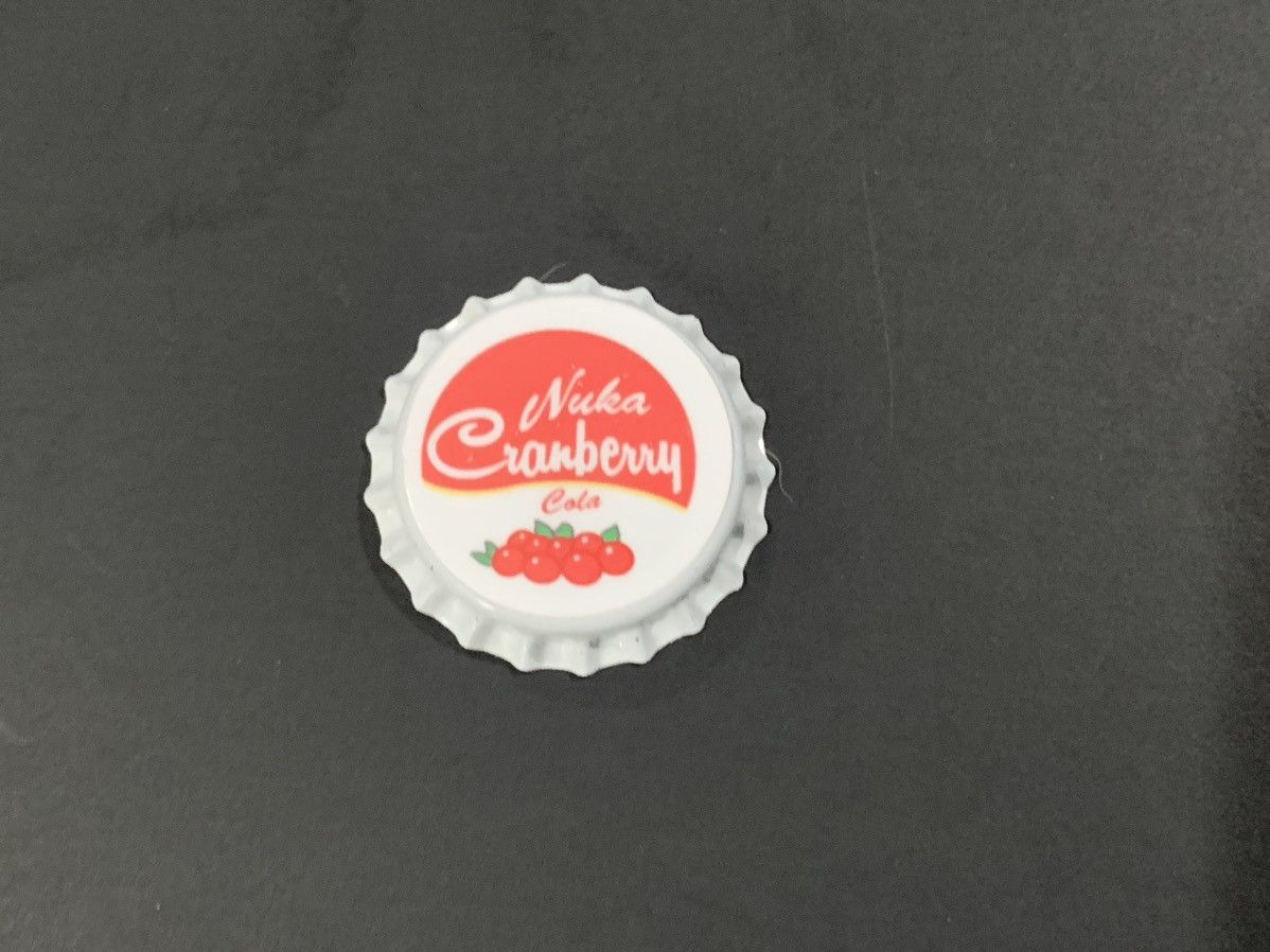 Other Nuka Cola Cranberry Pin Size ONE SIZE - 1 Preview