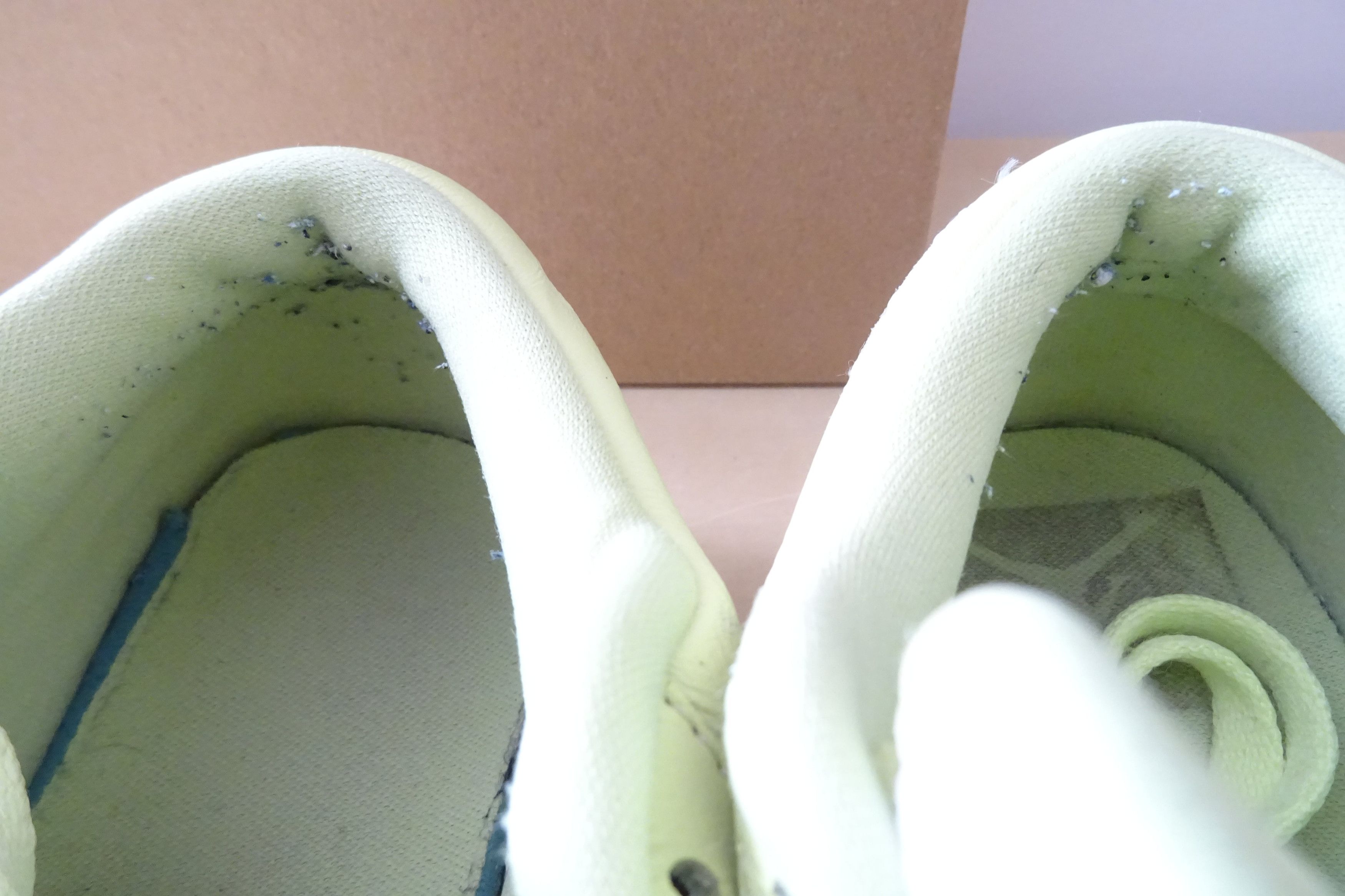 Jordan Brand Nike Air Jordan 1 Low (W) " Limelight " Sneaker Size US 7 / IT 37 - 14 Thumbnail