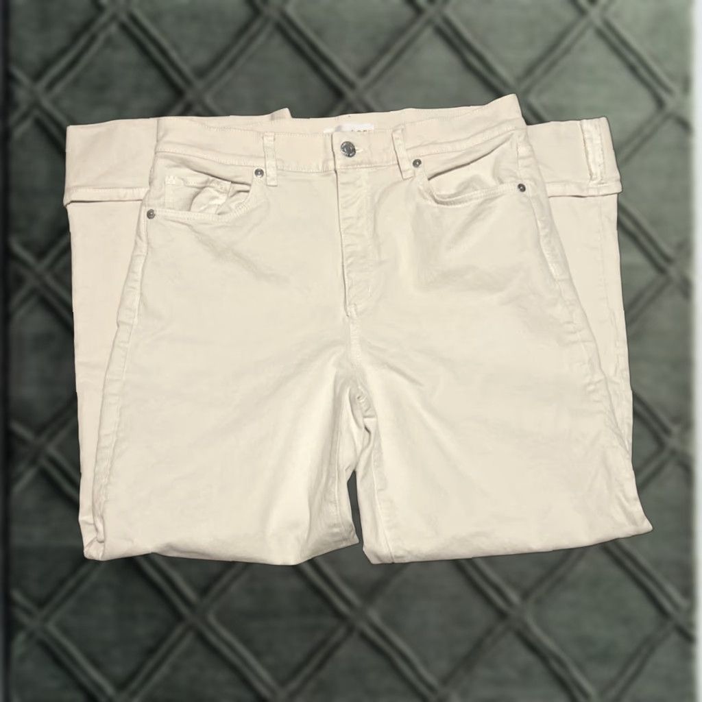 Loft LOFT Ivory Cropped Wide Leg Jeans 29-30" Waist 26" Inseam High Rise 11" Rise Stretch 5-Pocket Womens Size 6 Denim Pants Size 28" / US 6 / IT 42 - 1 Thumbnail