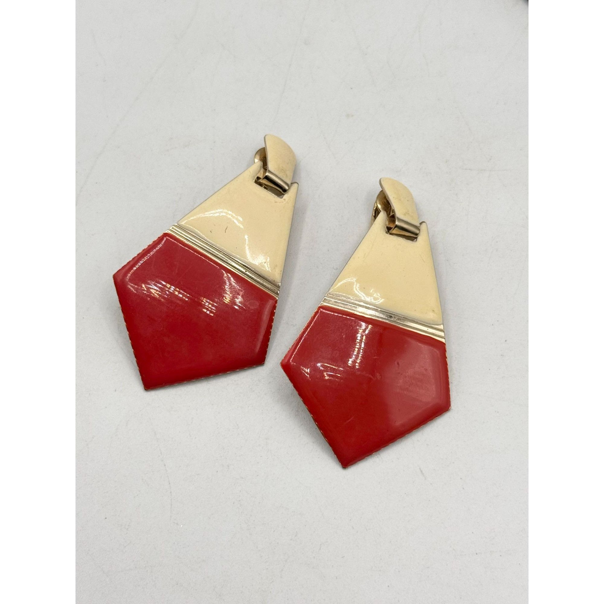 Vintage Vintage red & white enamel dangle drop earrings Size ONE SIZE - 4 Thumbnail