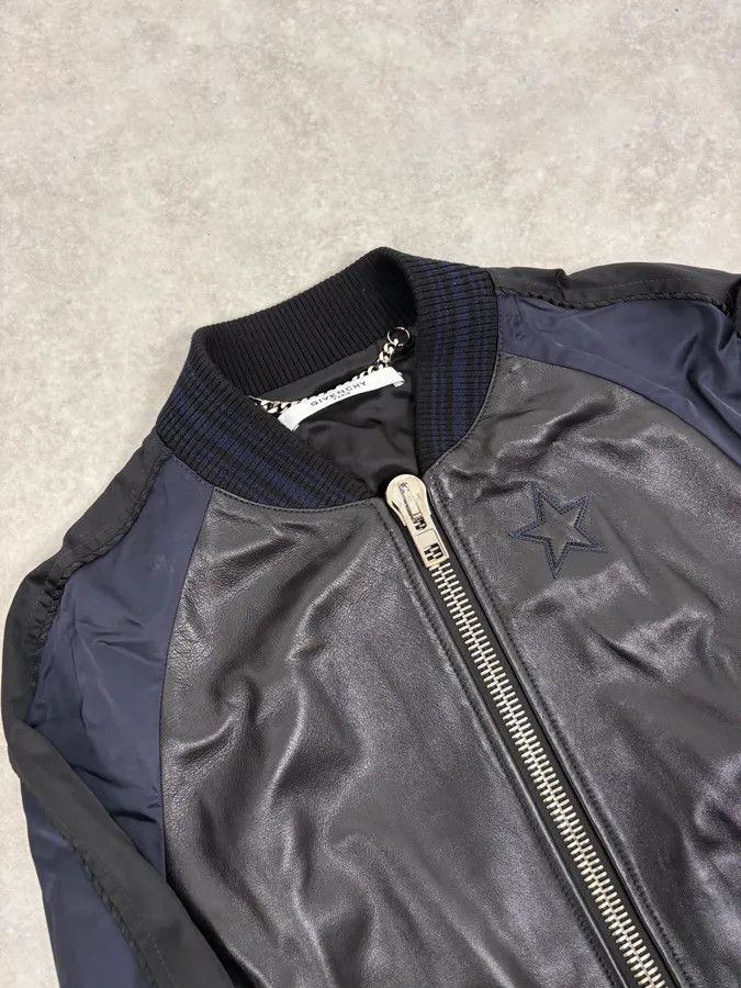 Givenchy SS2017 Givenchy Navy Star Black Leather Bomber Jacket by Riccardo Tisci Size US S / EU 44-46 / 1 - 5 Thumbnail