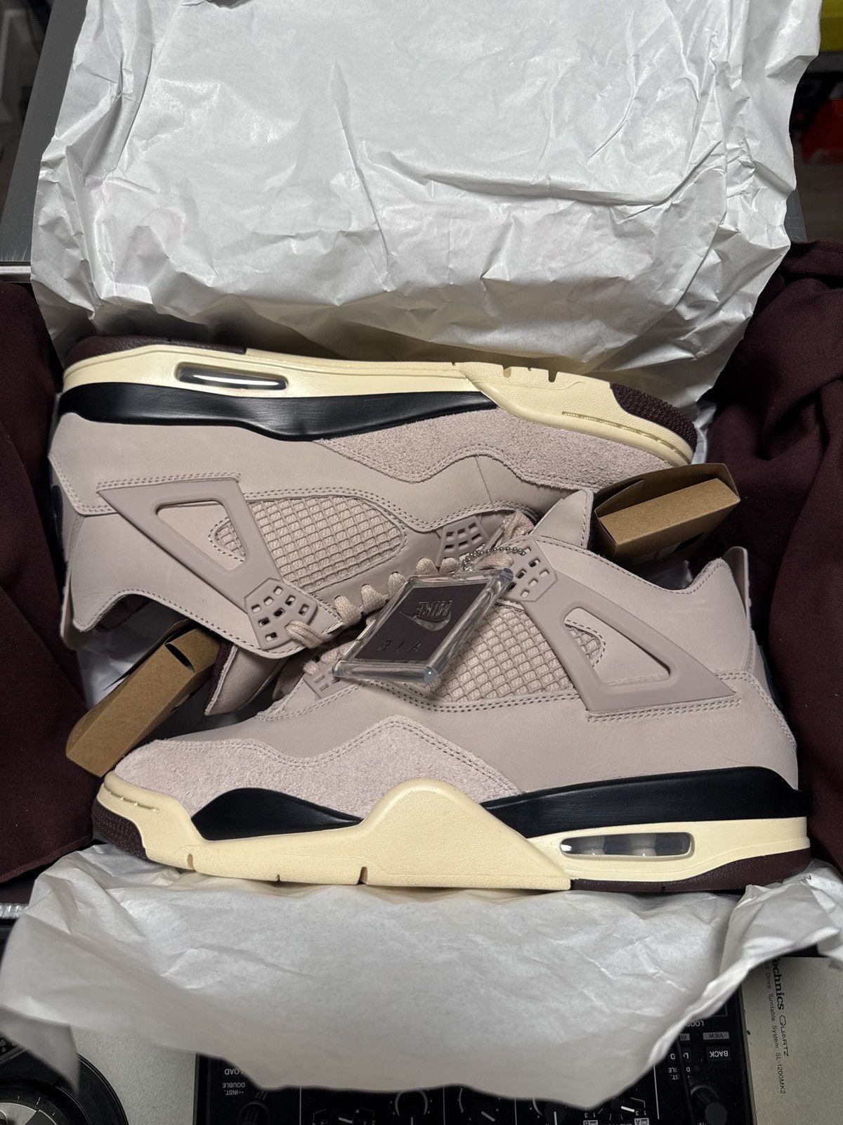A Ma Maniere × Jordan Brand Women’s A Ma Maniére x Air Jordan 4 W.Y.W.S Size US 11 / EU 44 - 6 Thumbnail