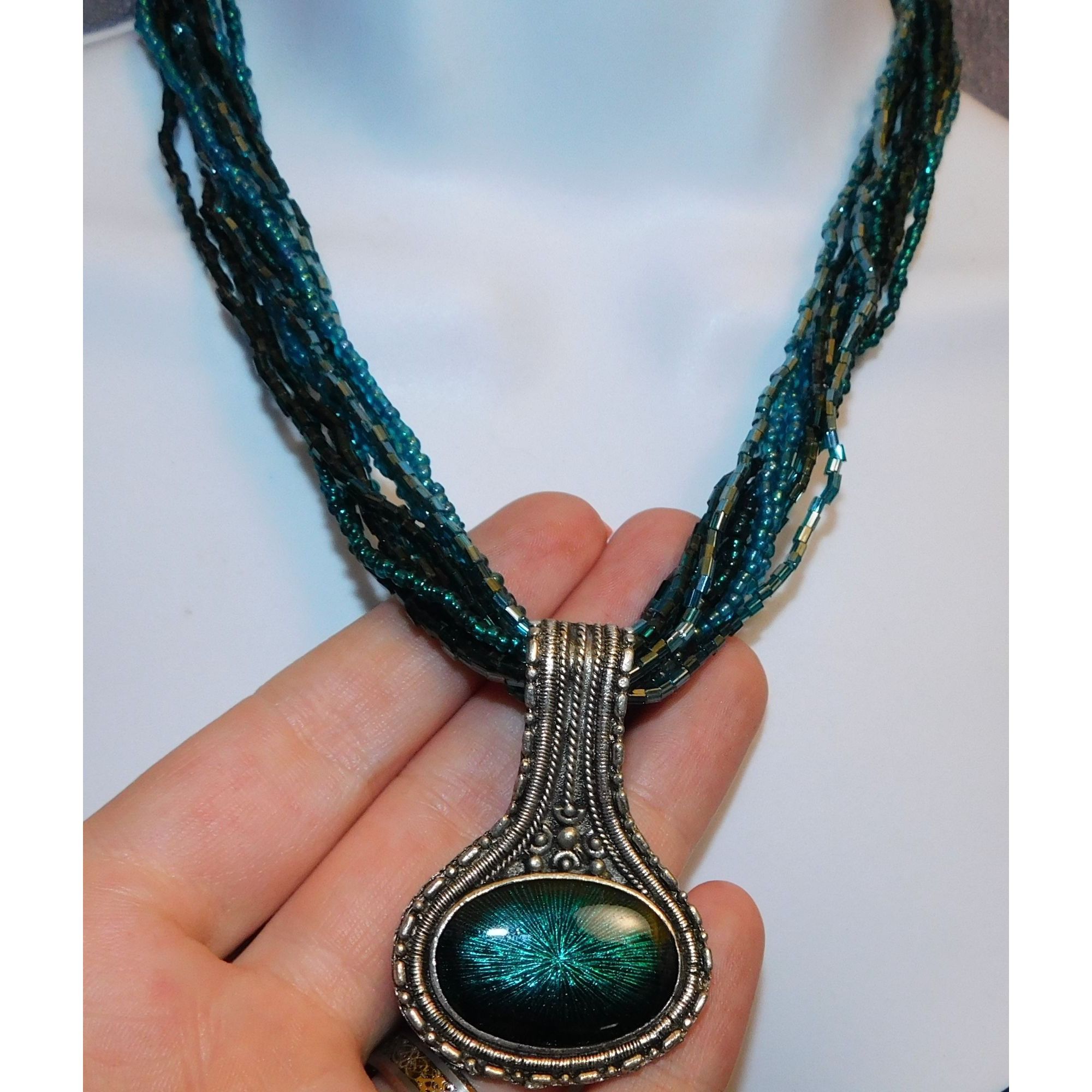 Other Mermaidcore Medallion Pendant Necklace With Glass Beads Size ONE SIZE - 2 Thumbnail