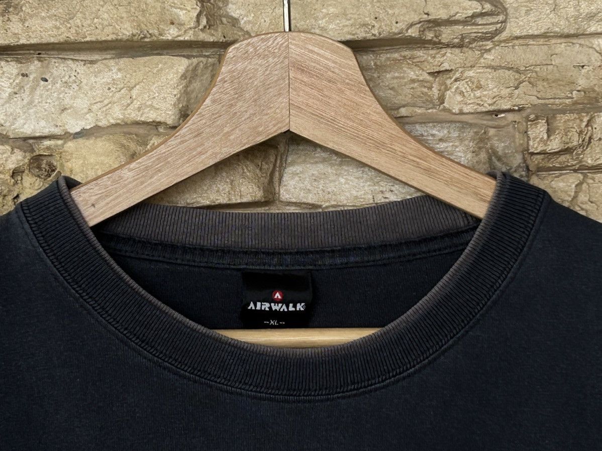 Vintage Vintage Airwalk Double Layer Sleeve Y2K Long Sleeve Tees Size US XL / EU 56 / 4 - 5 Thumbnail