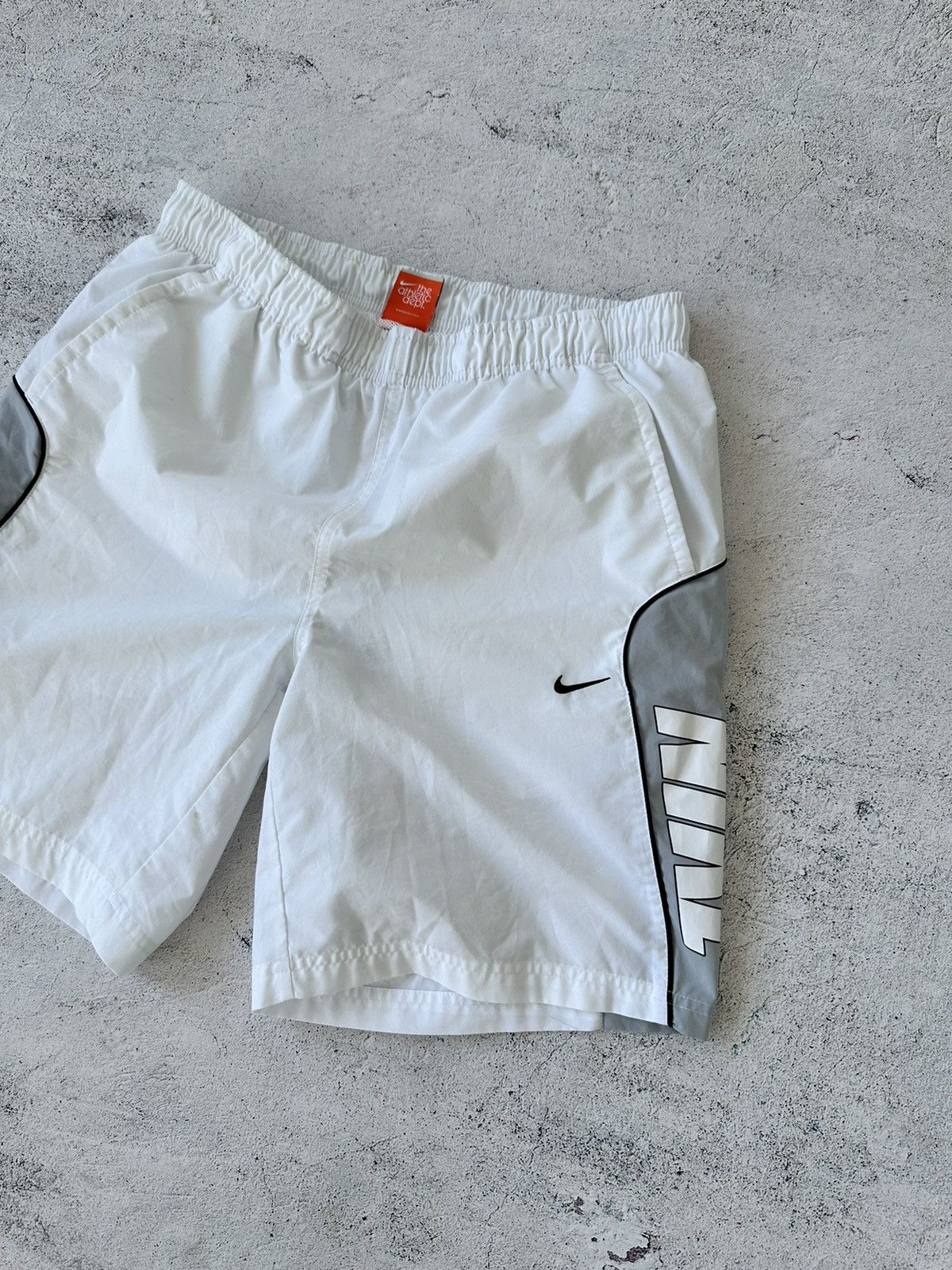 Nike × Vintage Vintage Nike Y2K drill shorts Size US 32 / EU 48 - 2 Thumbnail