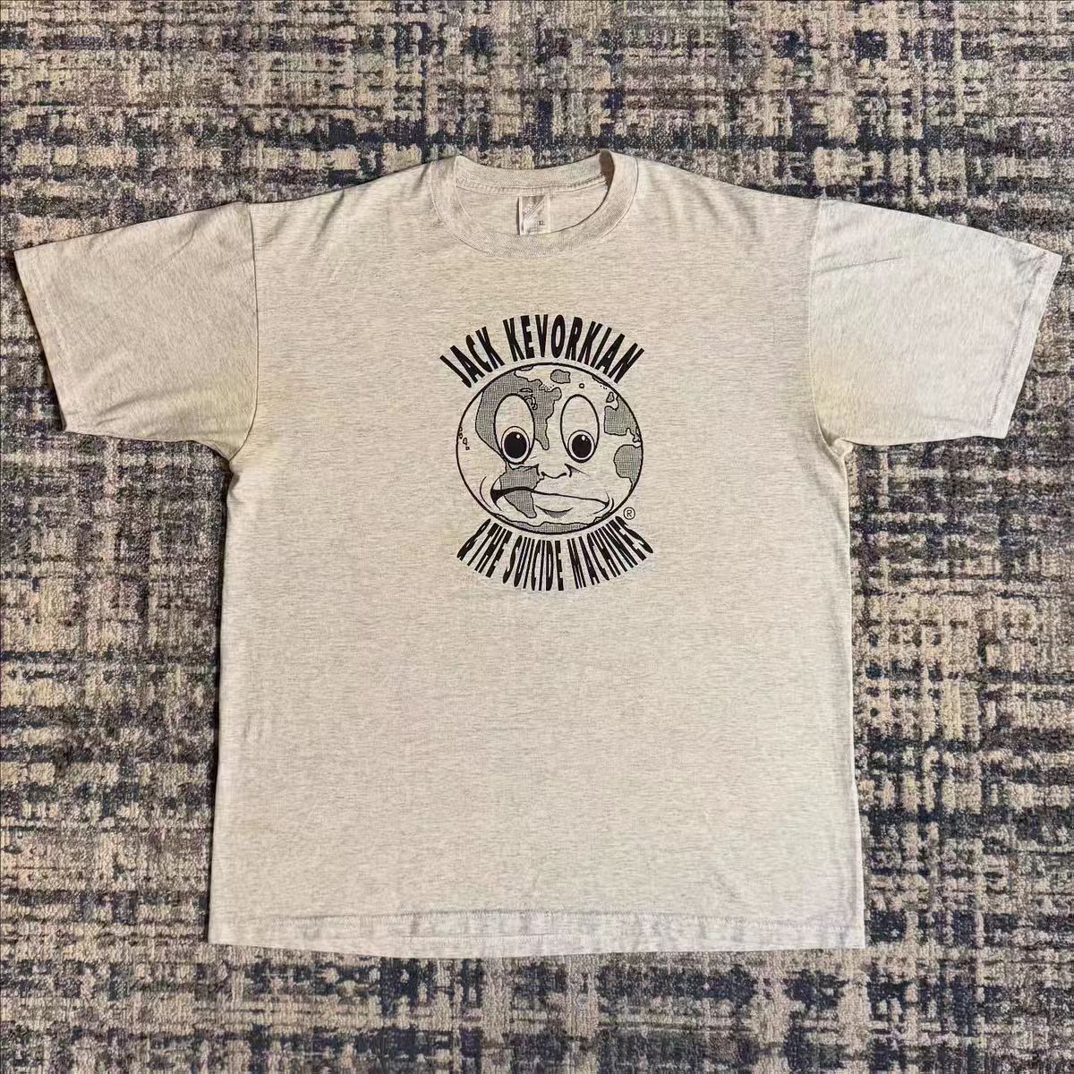Vintage White casual retro earth print t-shirt Size US M / EU 48-50 / 2 - 2 Thumbnail