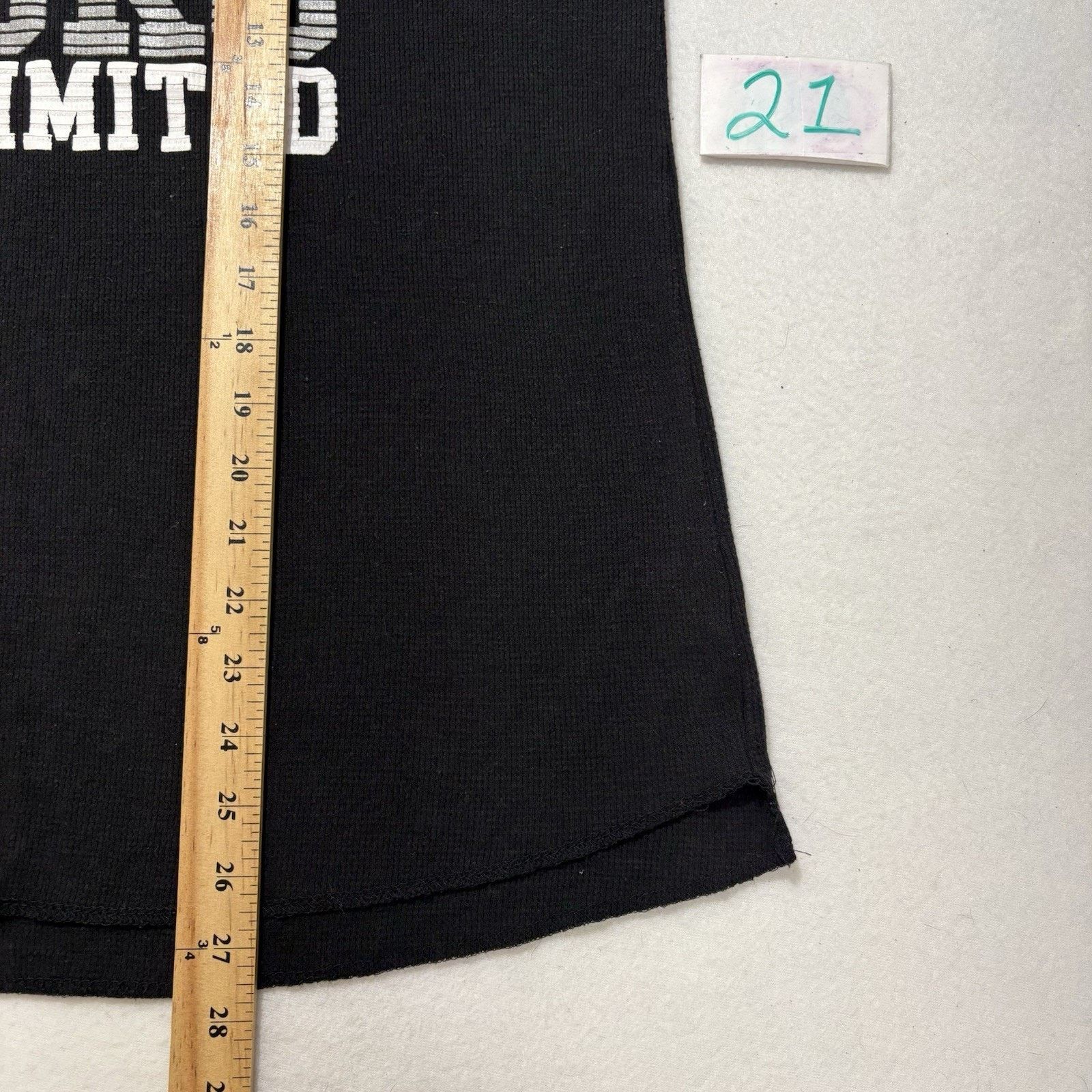 Ecko Unltd. Ecko Unltd Large Waffle Knit T Shirt Rawthentic Crewneck Y2K Size US L / EU 52-54 / 3 - 9 Thumbnail