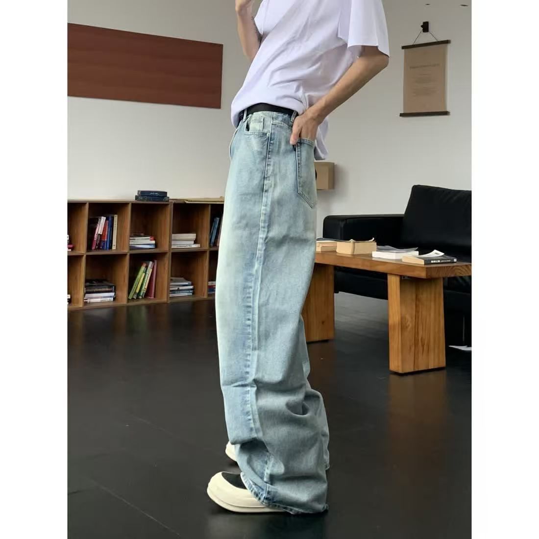 Jean Light blue washed vintage men's wide-leg flared jeans Size US 32 / EU 48 - 2 Thumbnail